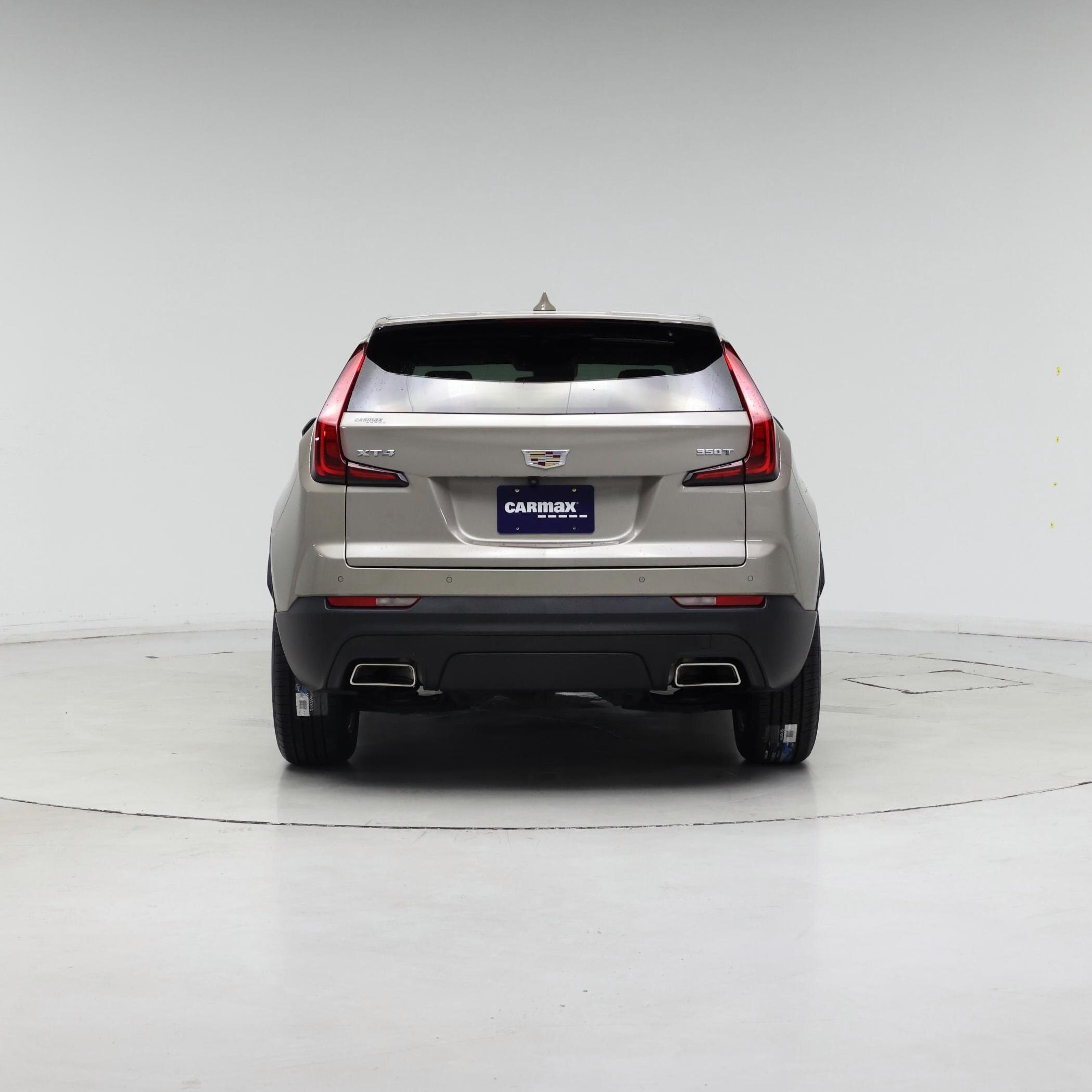 Thumbnail: 2023 Cadillac XT4 - 6