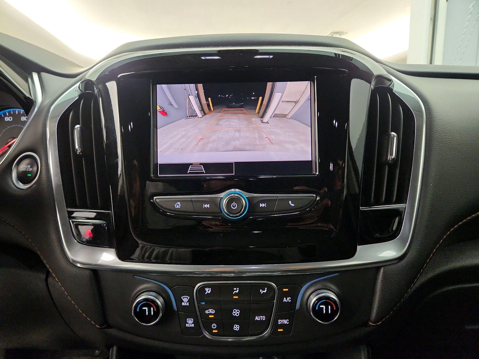 Thumbnail: 2020 Chevrolet Traverse - 14