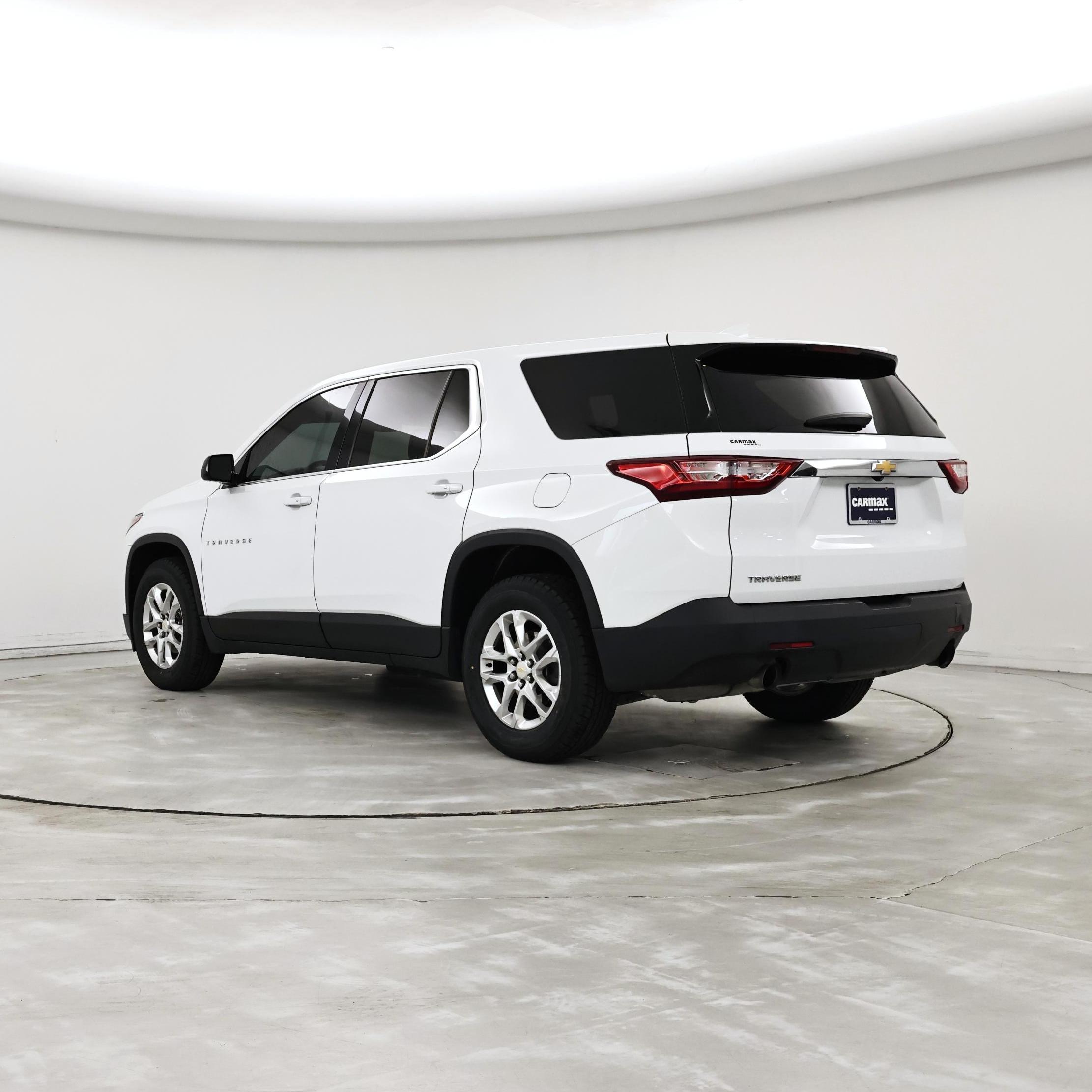 Thumbnail: 2020 Chevrolet Traverse - 2