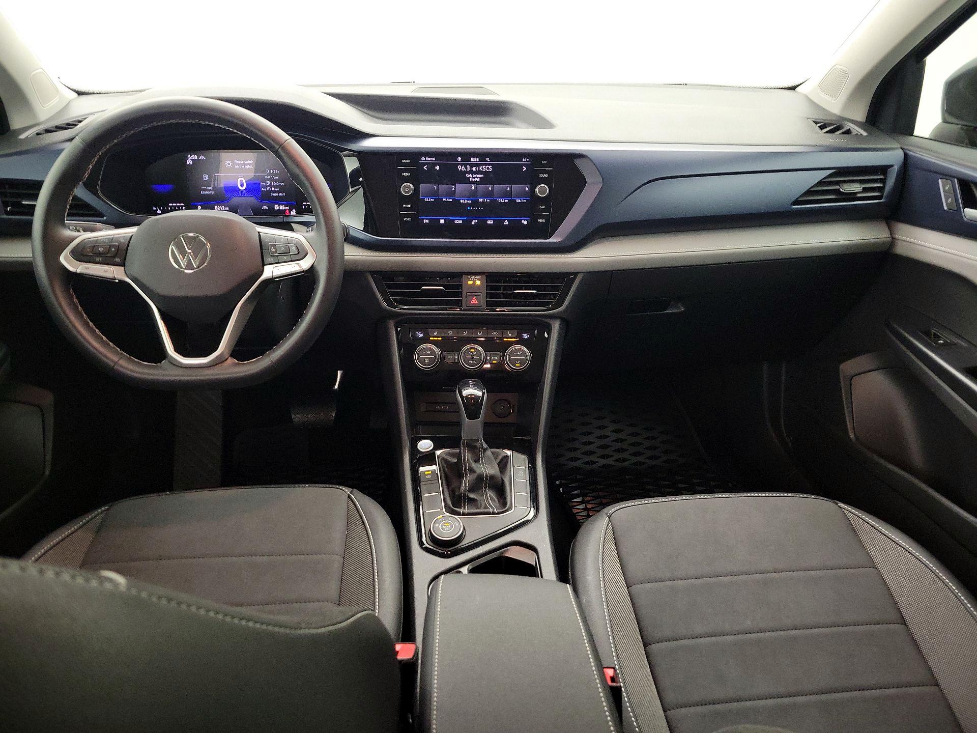 Thumbnail: 2024 Volkswagen Taos - 9