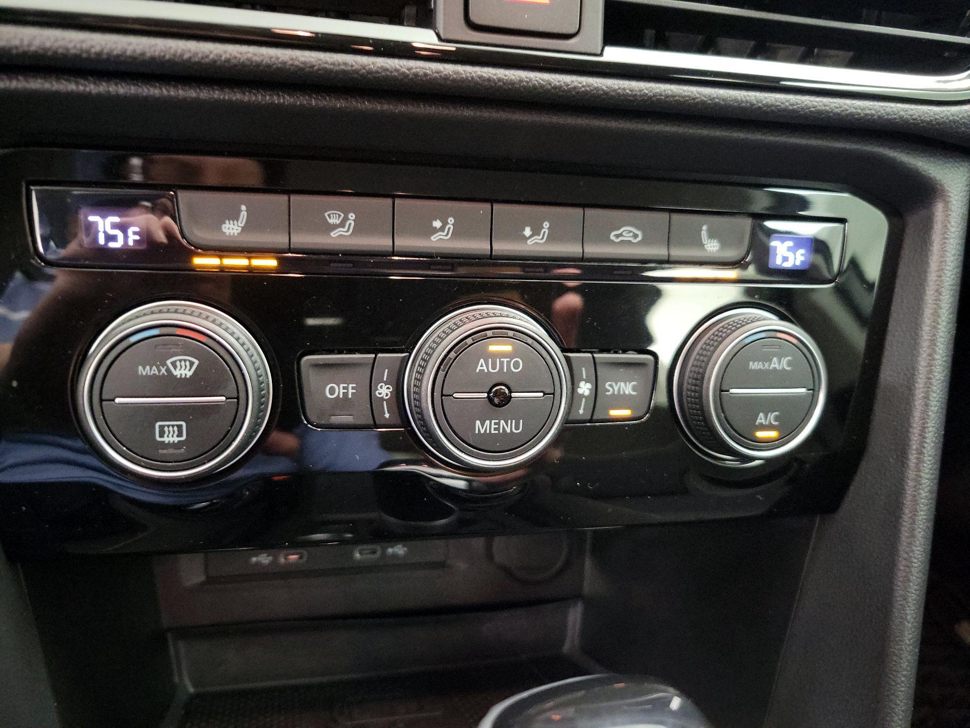 Thumbnail: 2024 Volkswagen Taos - 16