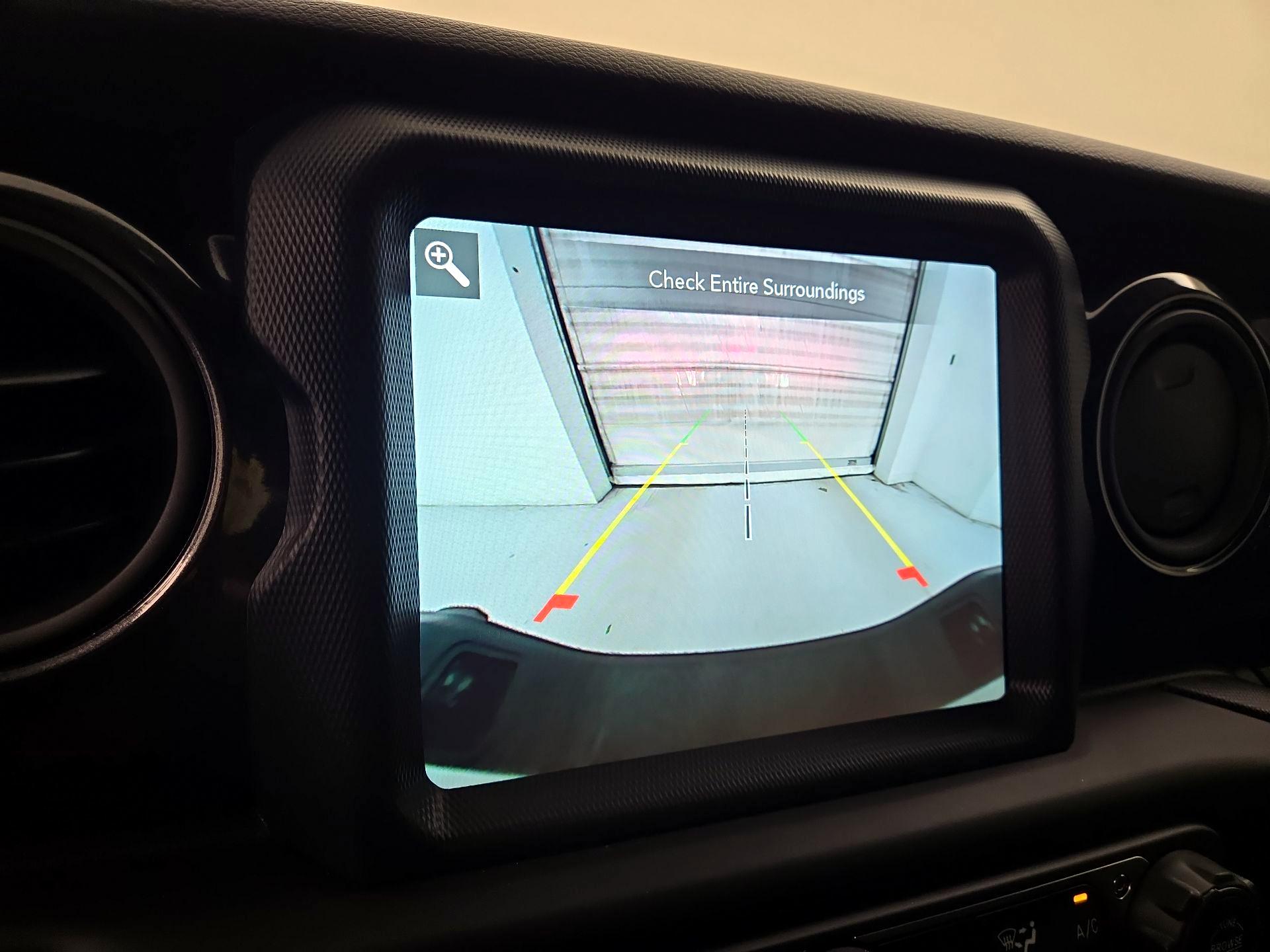 Thumbnail: 2022 Jeep Gladiator - 14