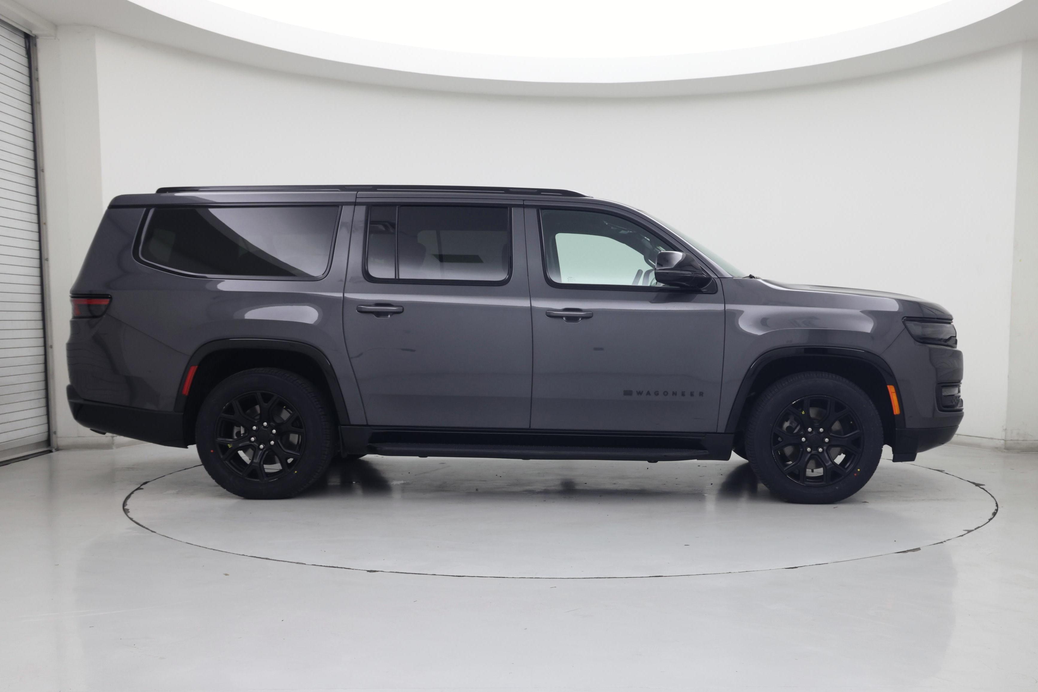 Thumbnail: 2023 Jeep Wagoneer - 7