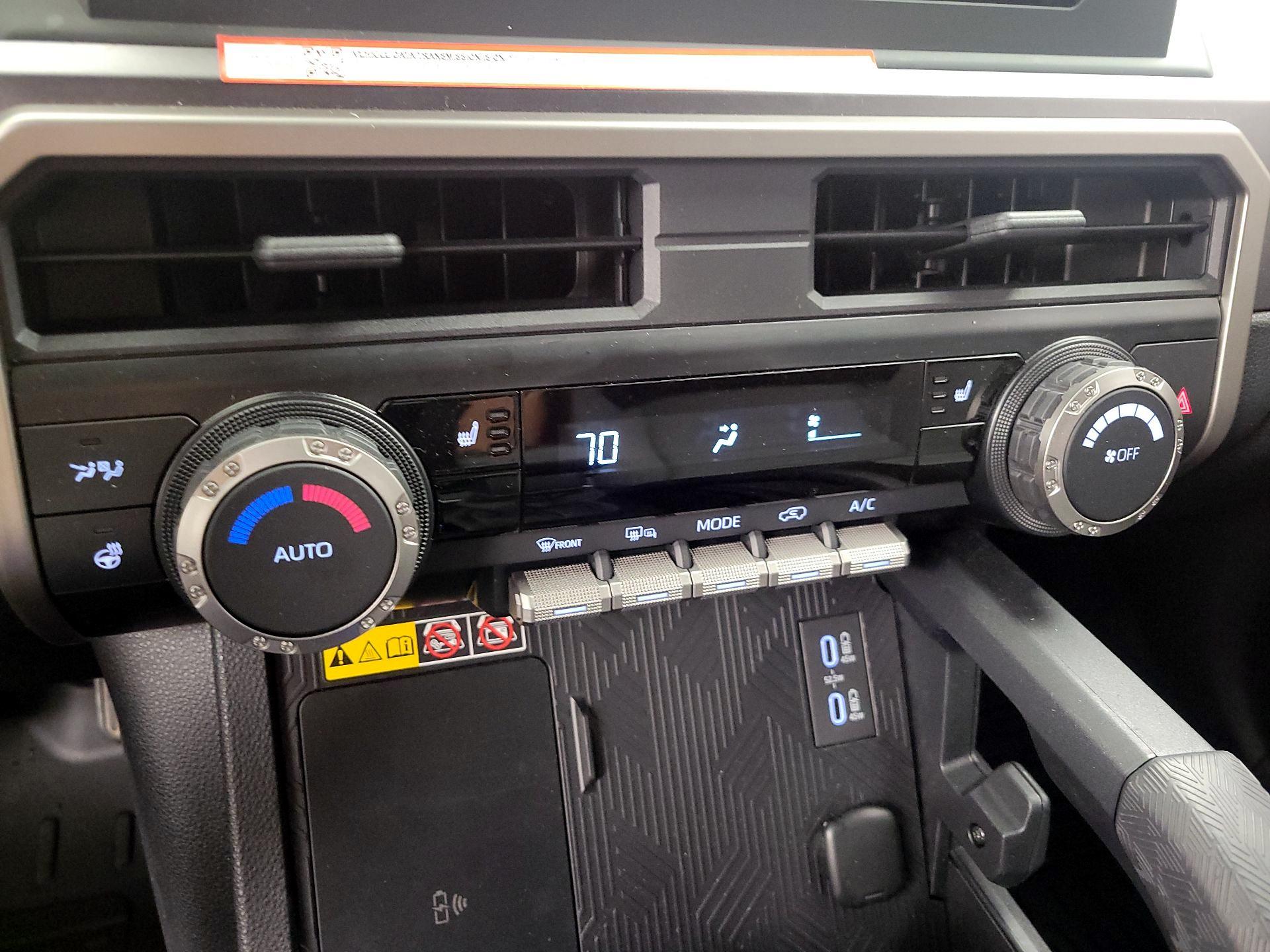 Thumbnail: 2025 Toyota 4Runner - 16