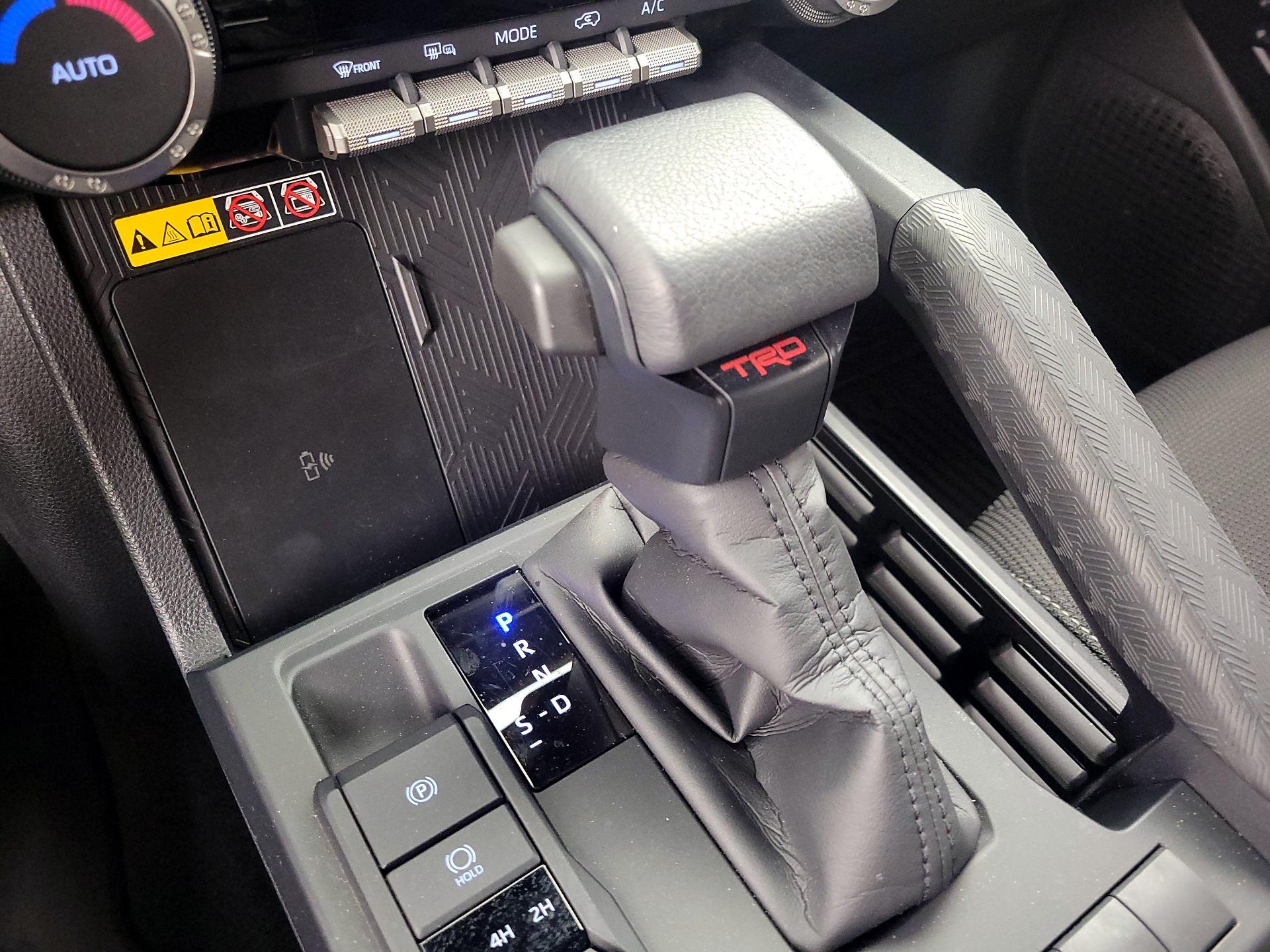 Thumbnail: 2025 Toyota 4Runner - 17