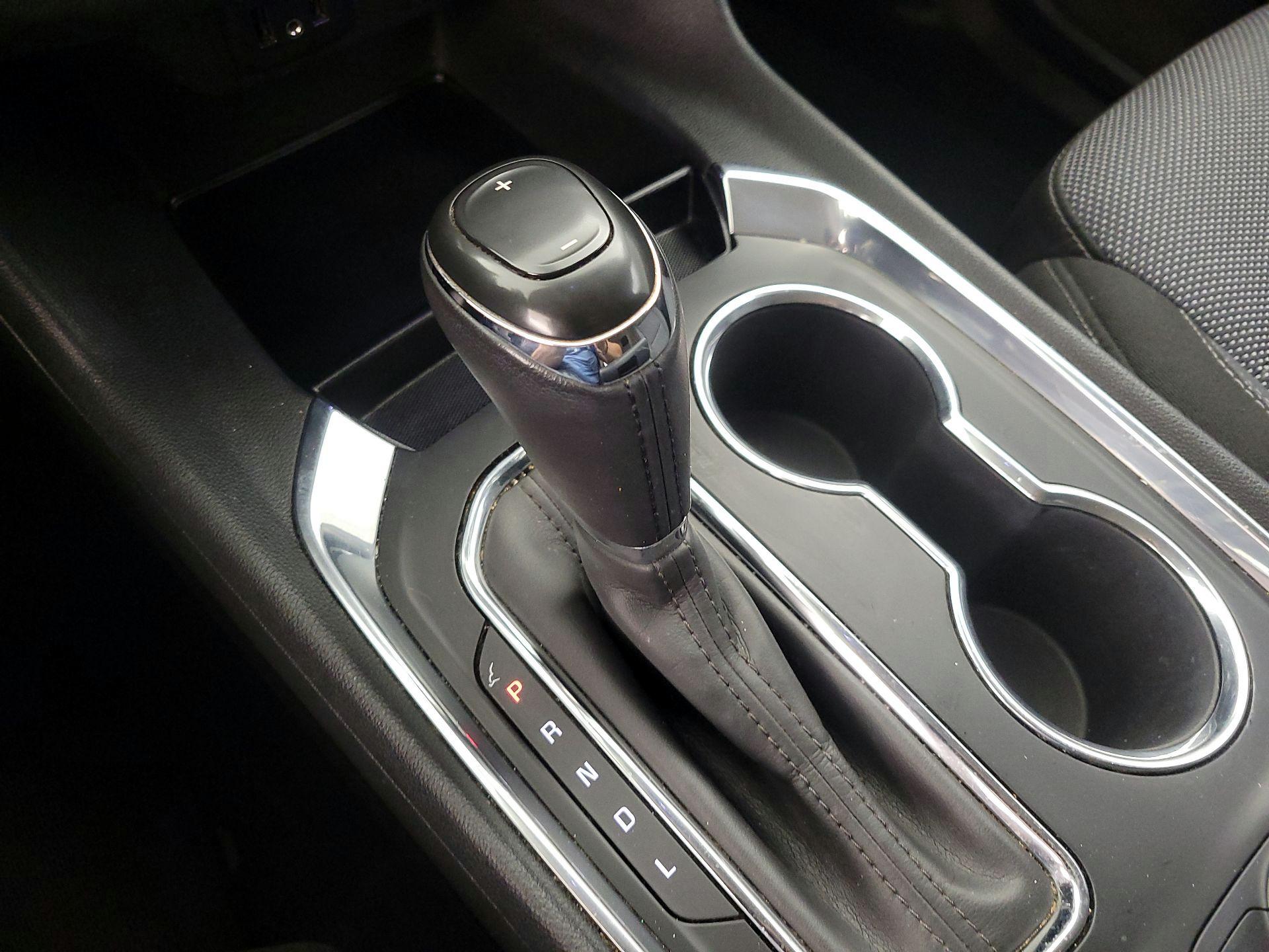 Thumbnail: 2018 Chevrolet Traverse - 17