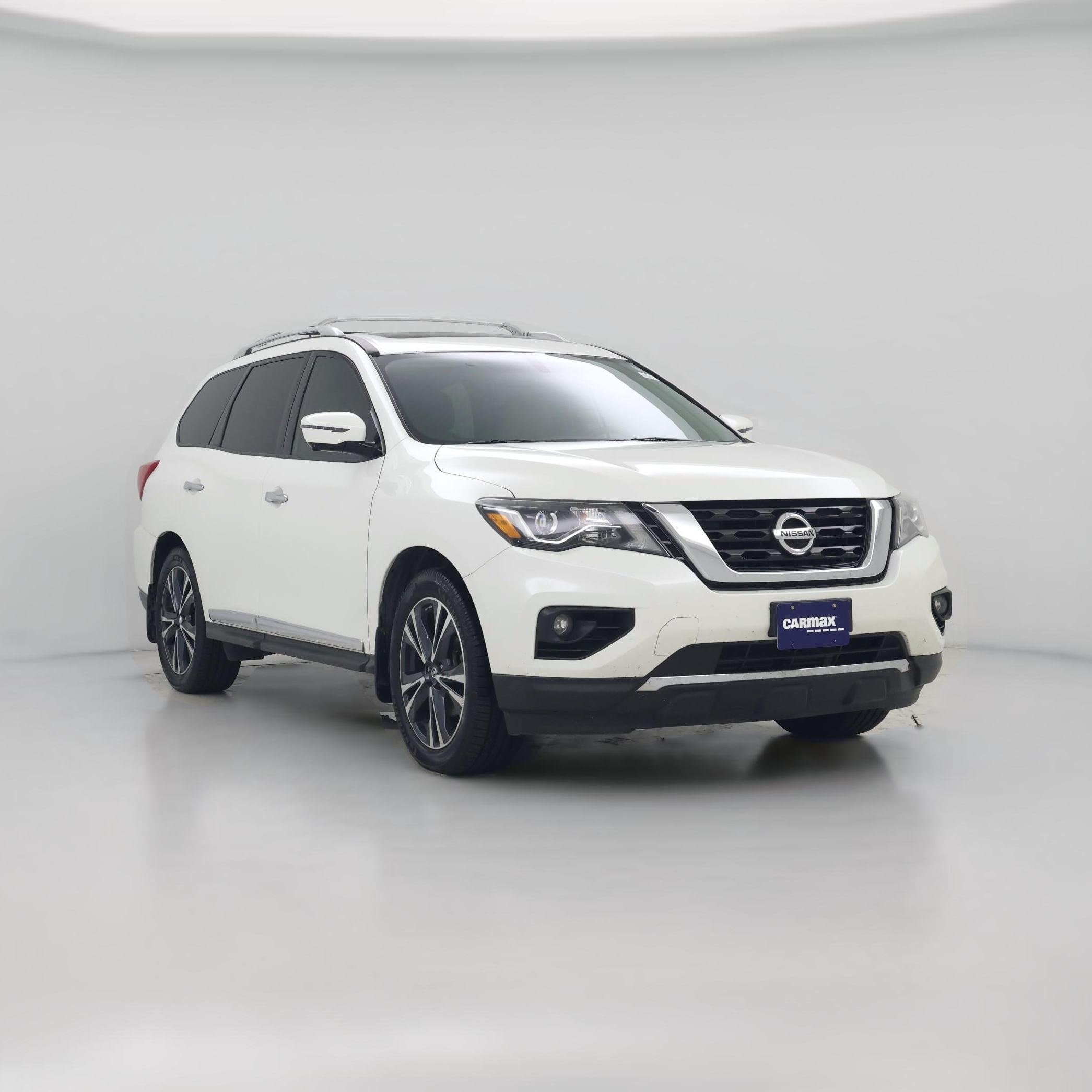 Thumbnail: 2017 Nissan Pathfinder - 1