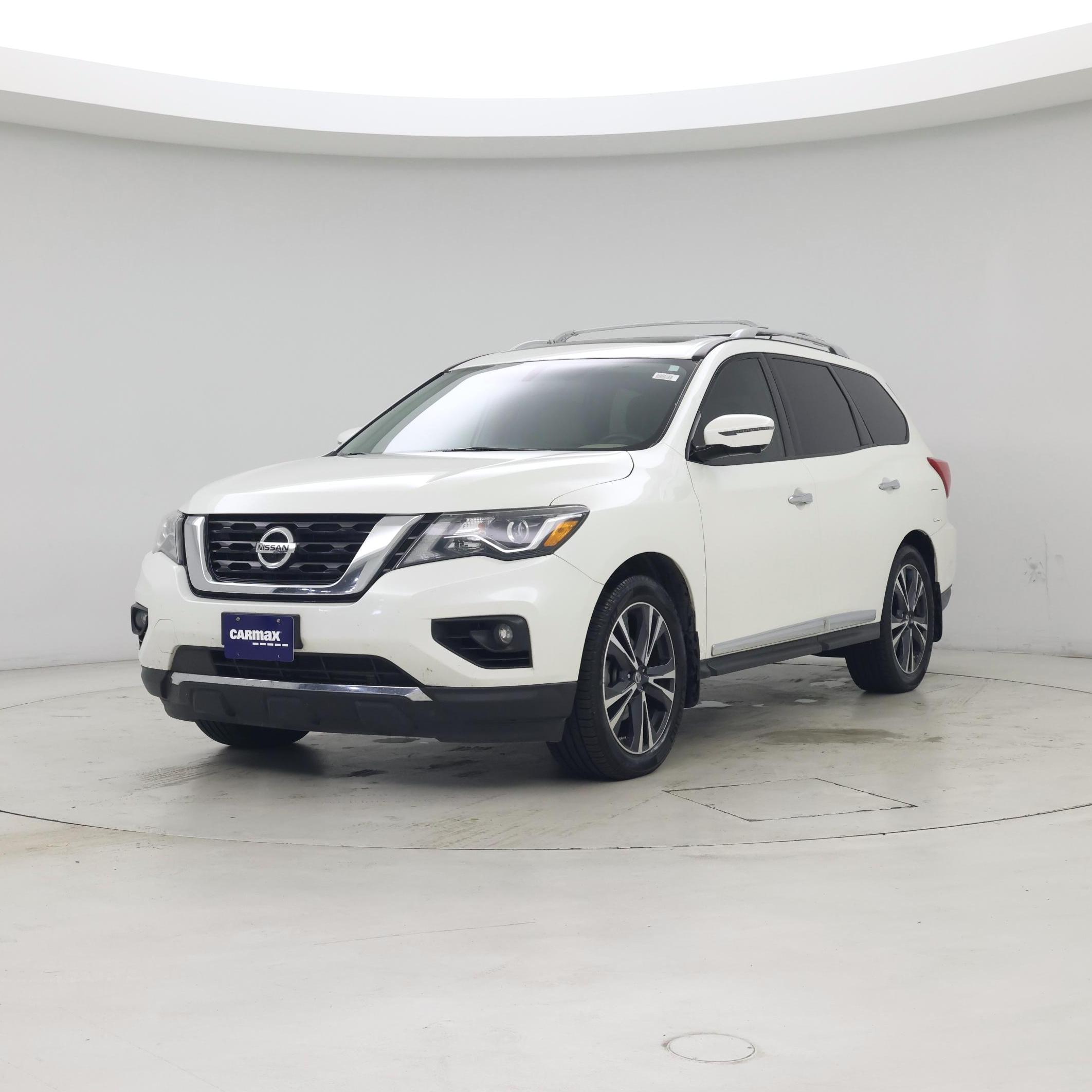 Thumbnail: 2017 Nissan Pathfinder - 4