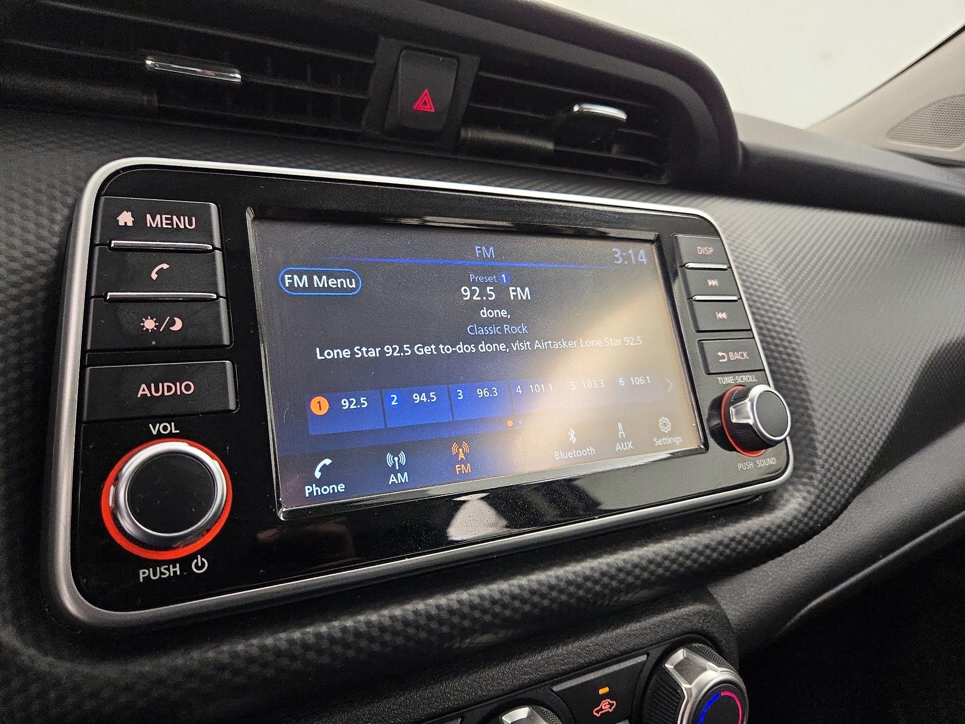 Thumbnail: 2024 Nissan Kicks - 15