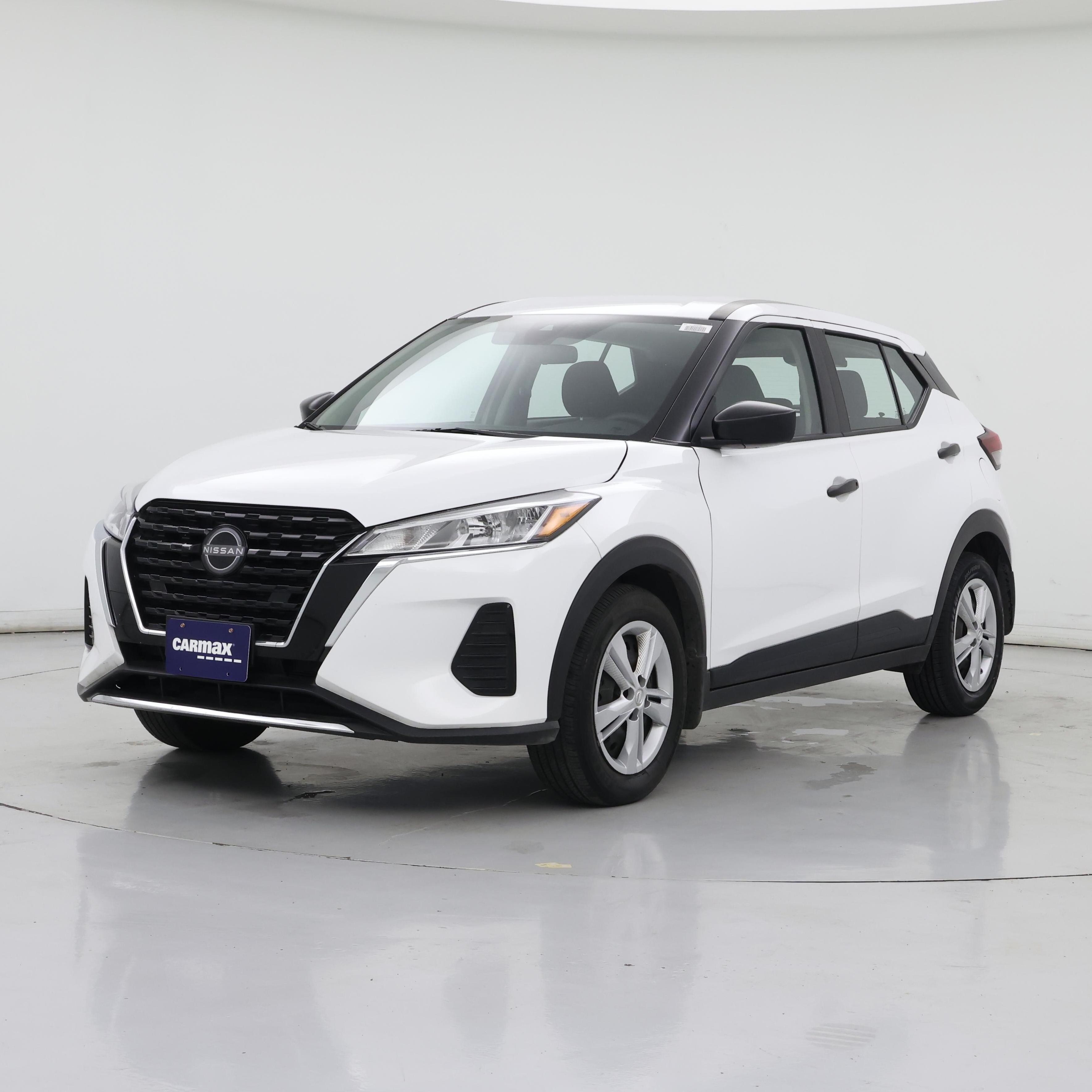 Thumbnail: 2024 Nissan Kicks - 4