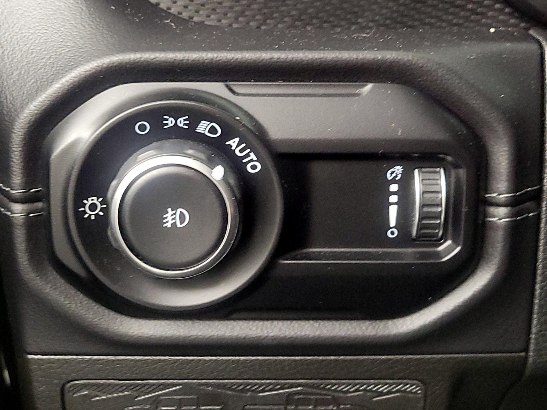 Thumbnail: 2024 Jeep Wrangler - 13