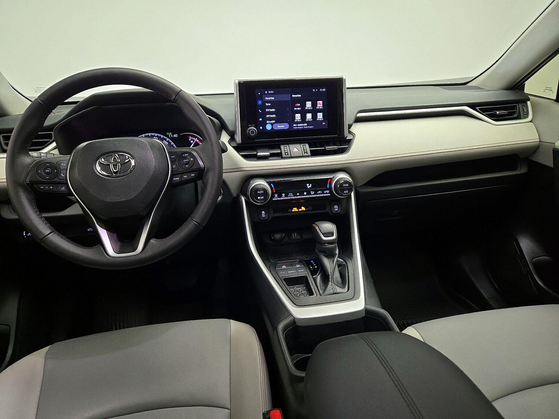 Thumbnail: 2024 Toyota RAV4 - 9