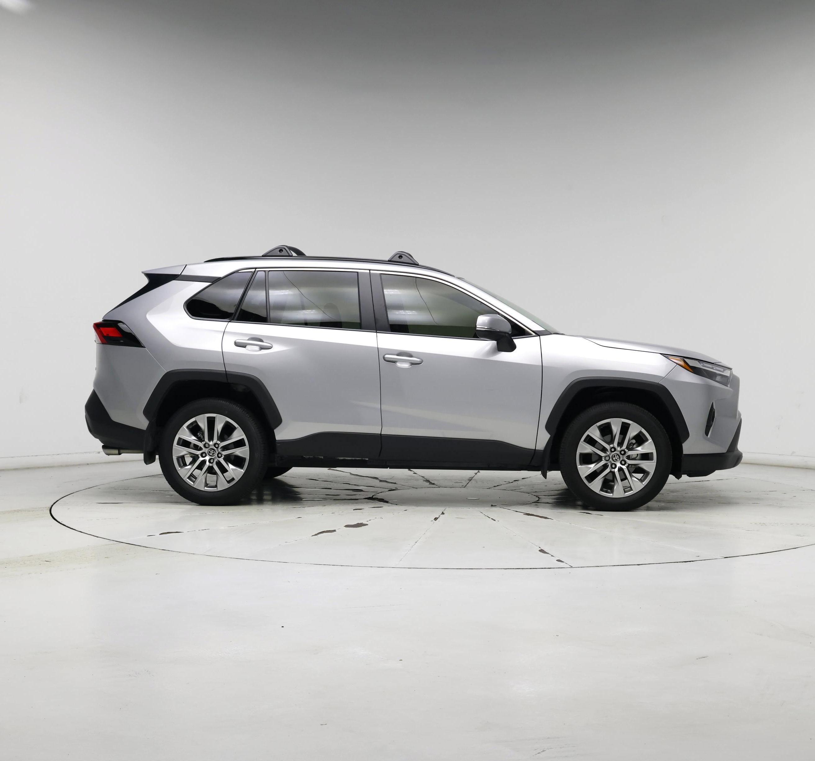 Thumbnail: 2024 Toyota RAV4 - 7