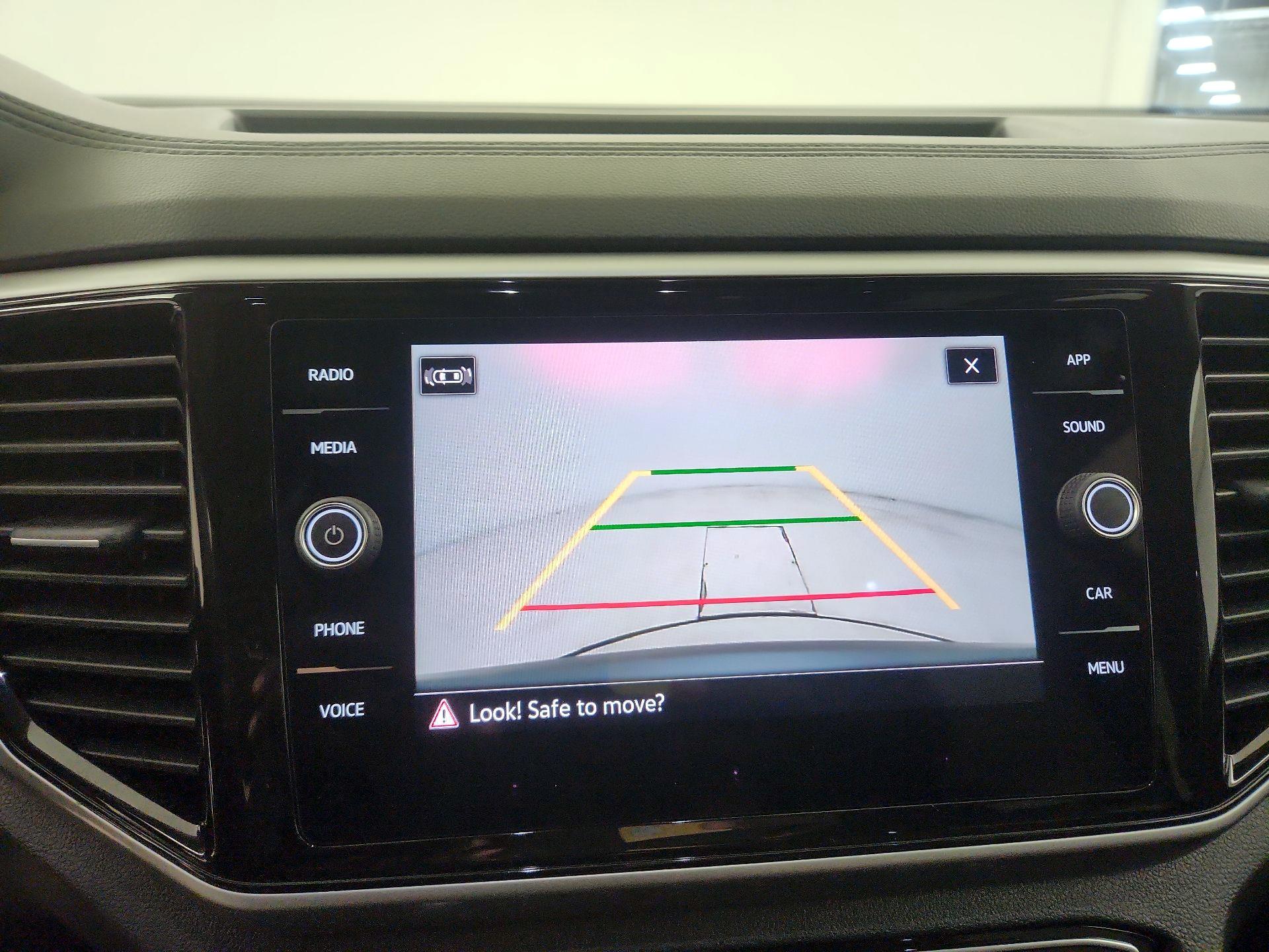 Thumbnail: 2023 Volkswagen Atlas - 14