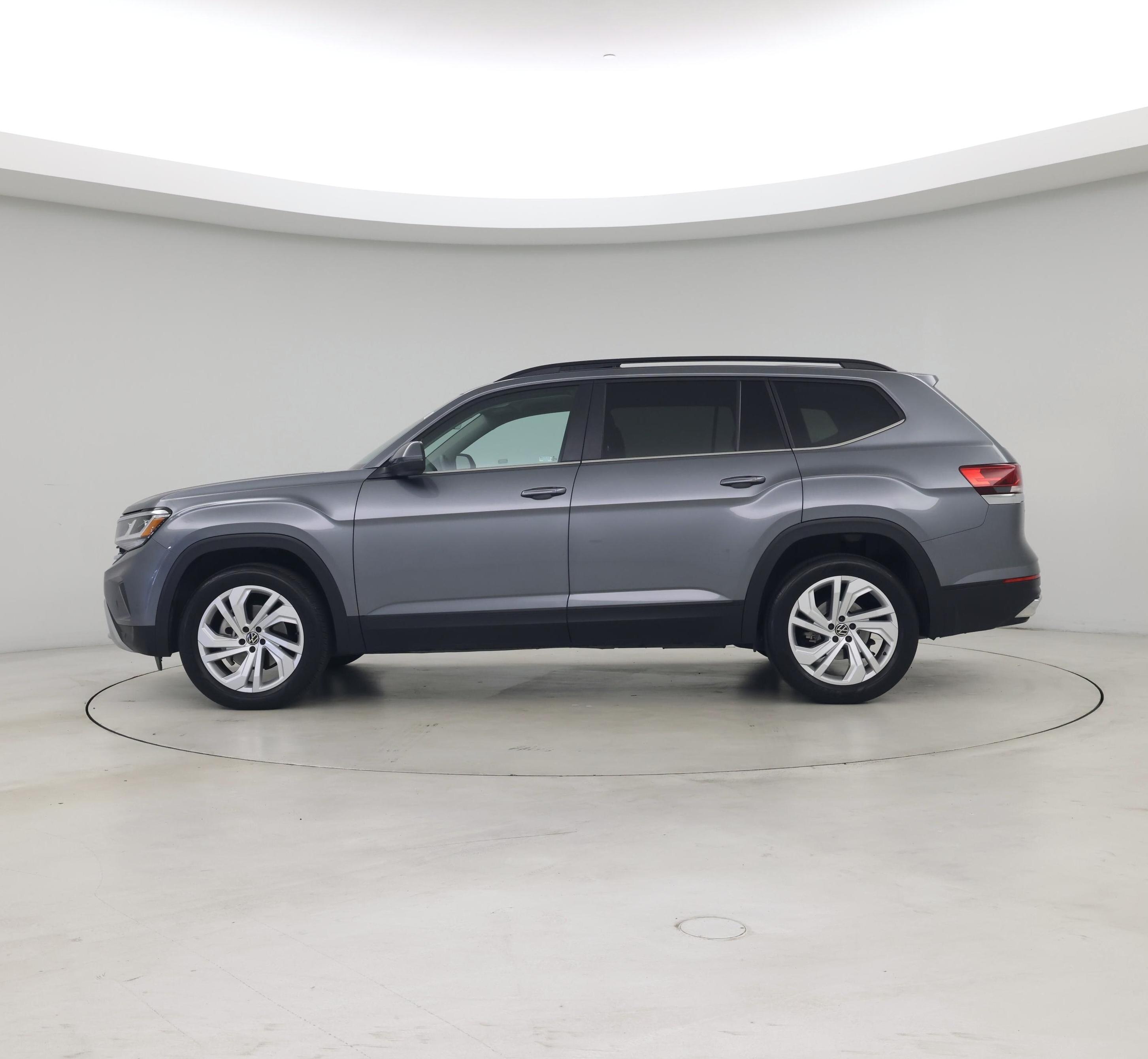 Thumbnail: 2023 Volkswagen Atlas - 3