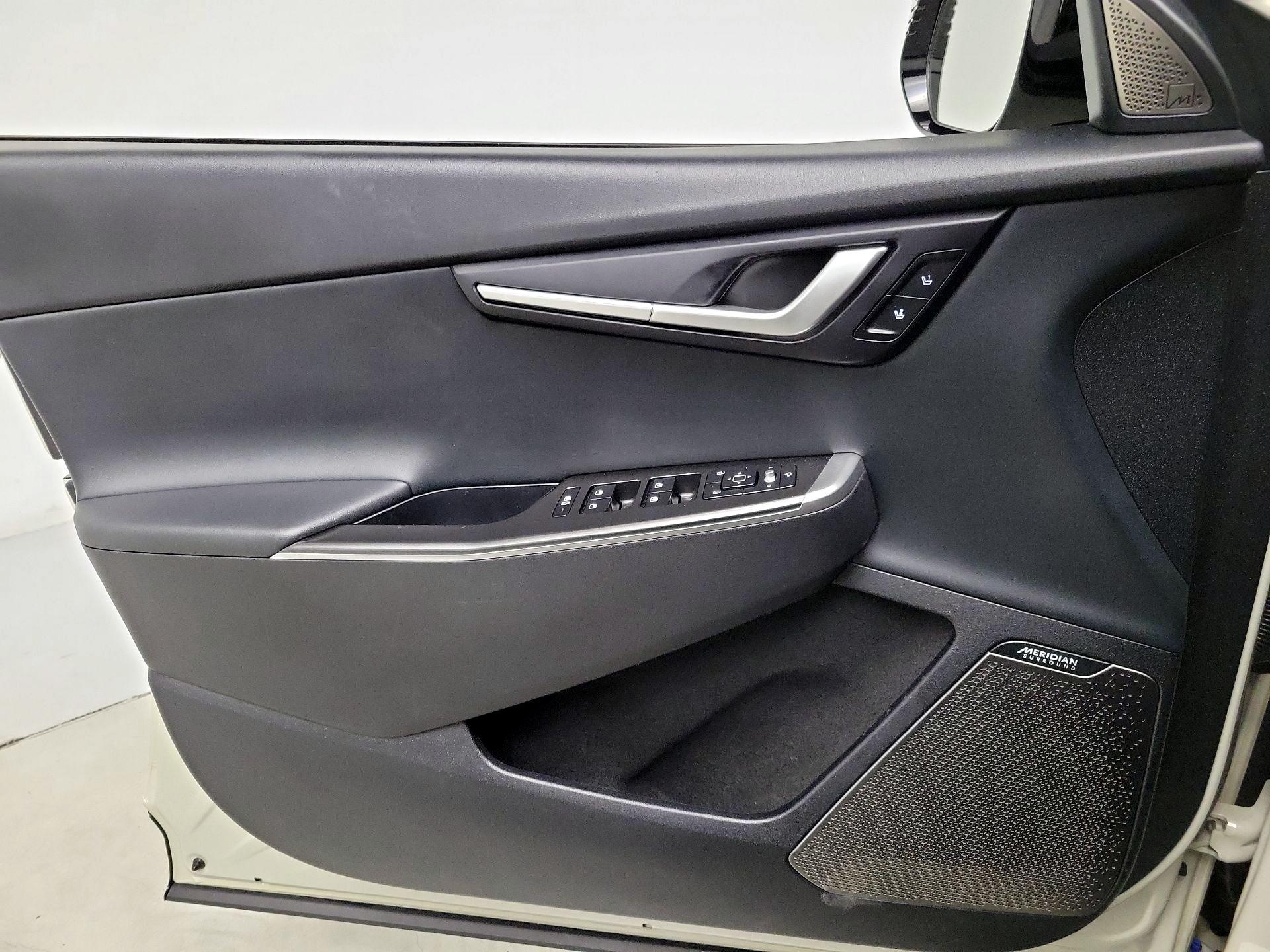 Thumbnail: 2024 Kia EV6 - 12