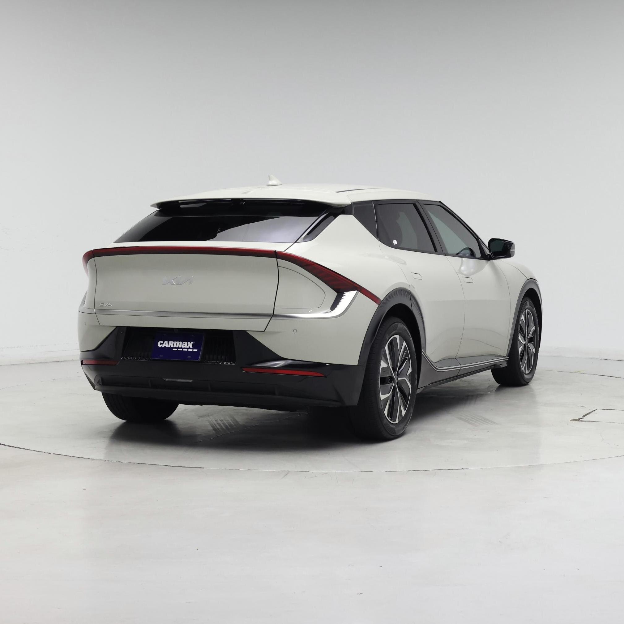 Thumbnail: 2024 Kia EV6 - 8