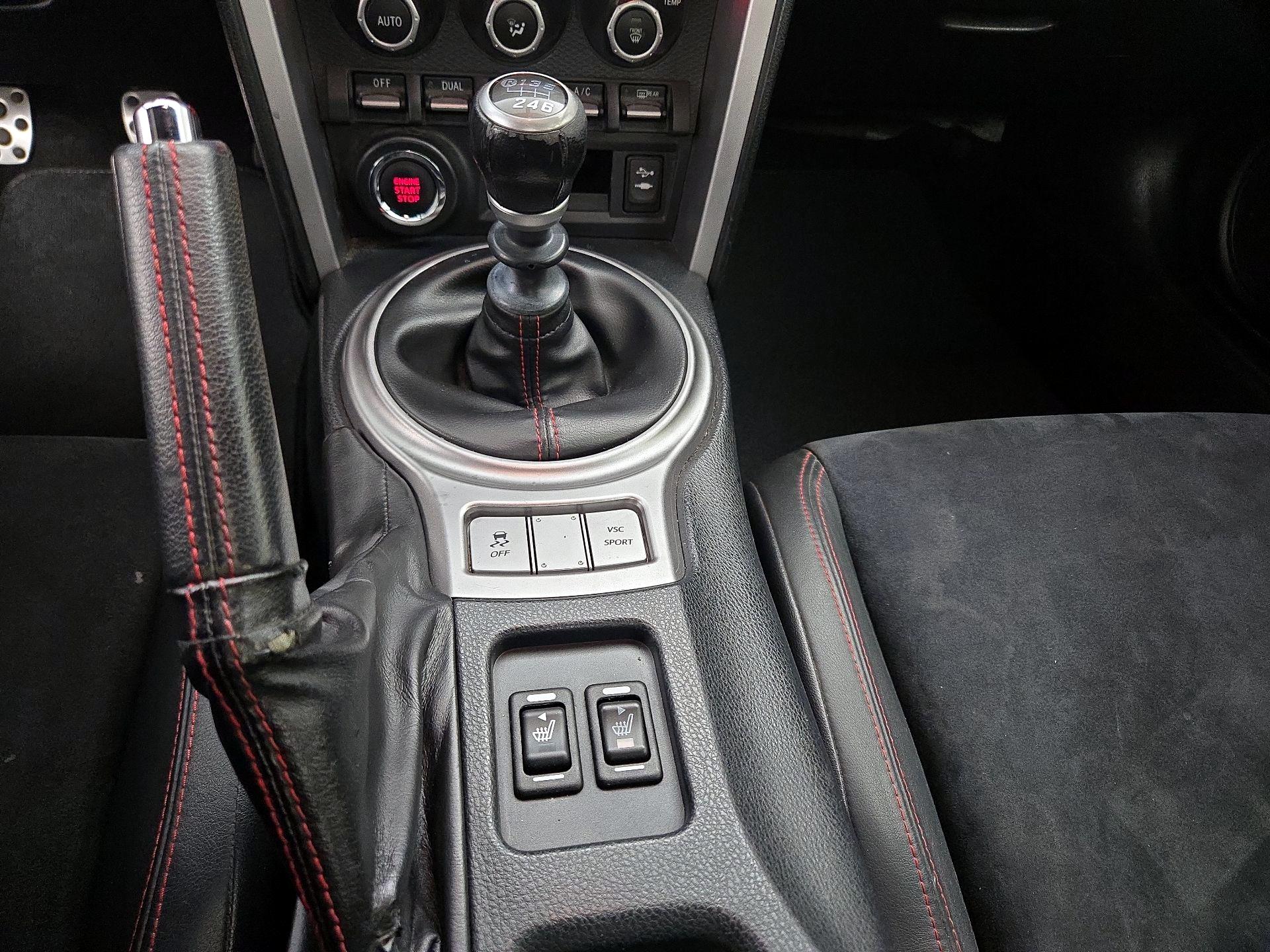 Thumbnail: 2015 Subaru BRZ - 17