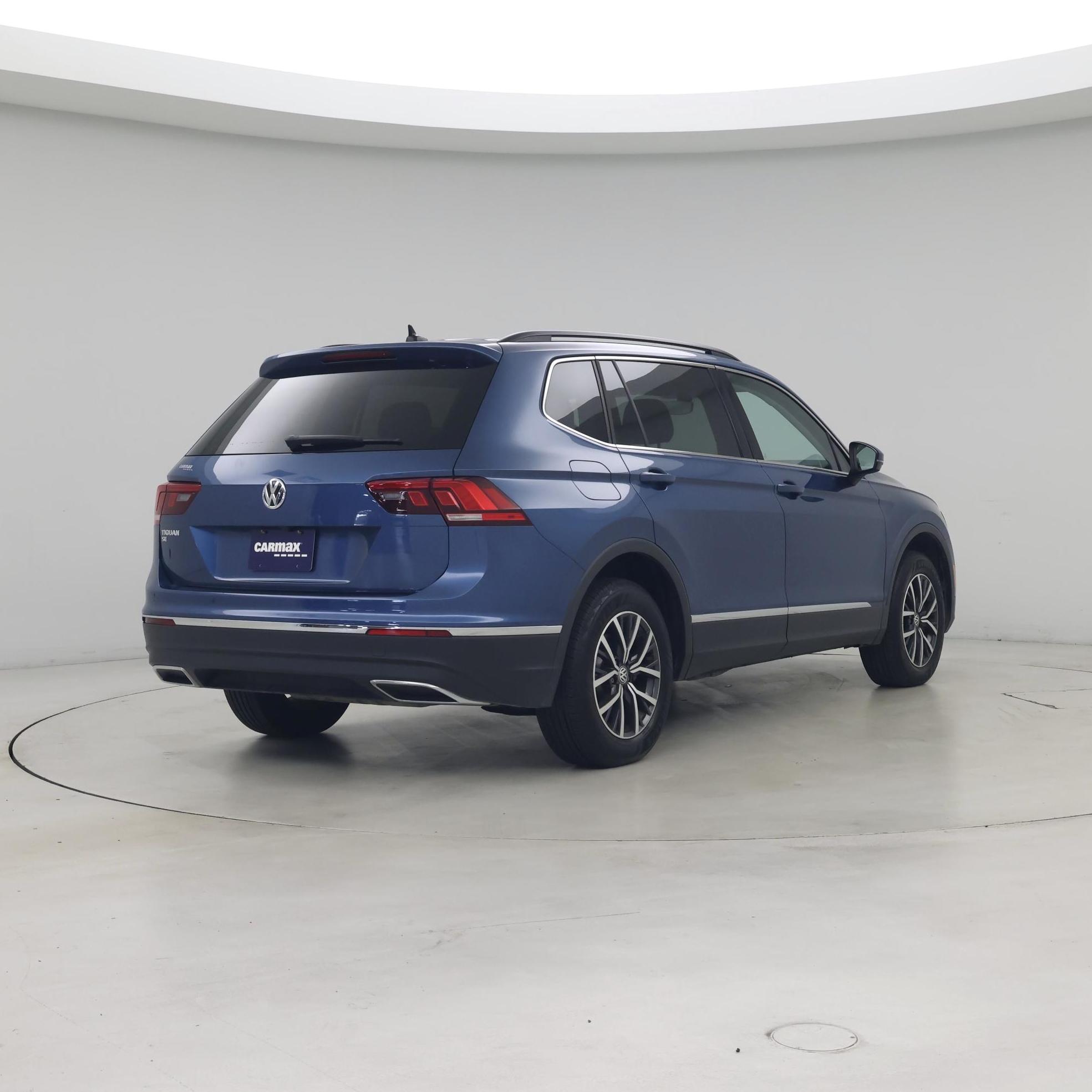 Thumbnail: 2020 Volkswagen Tiguan - 8