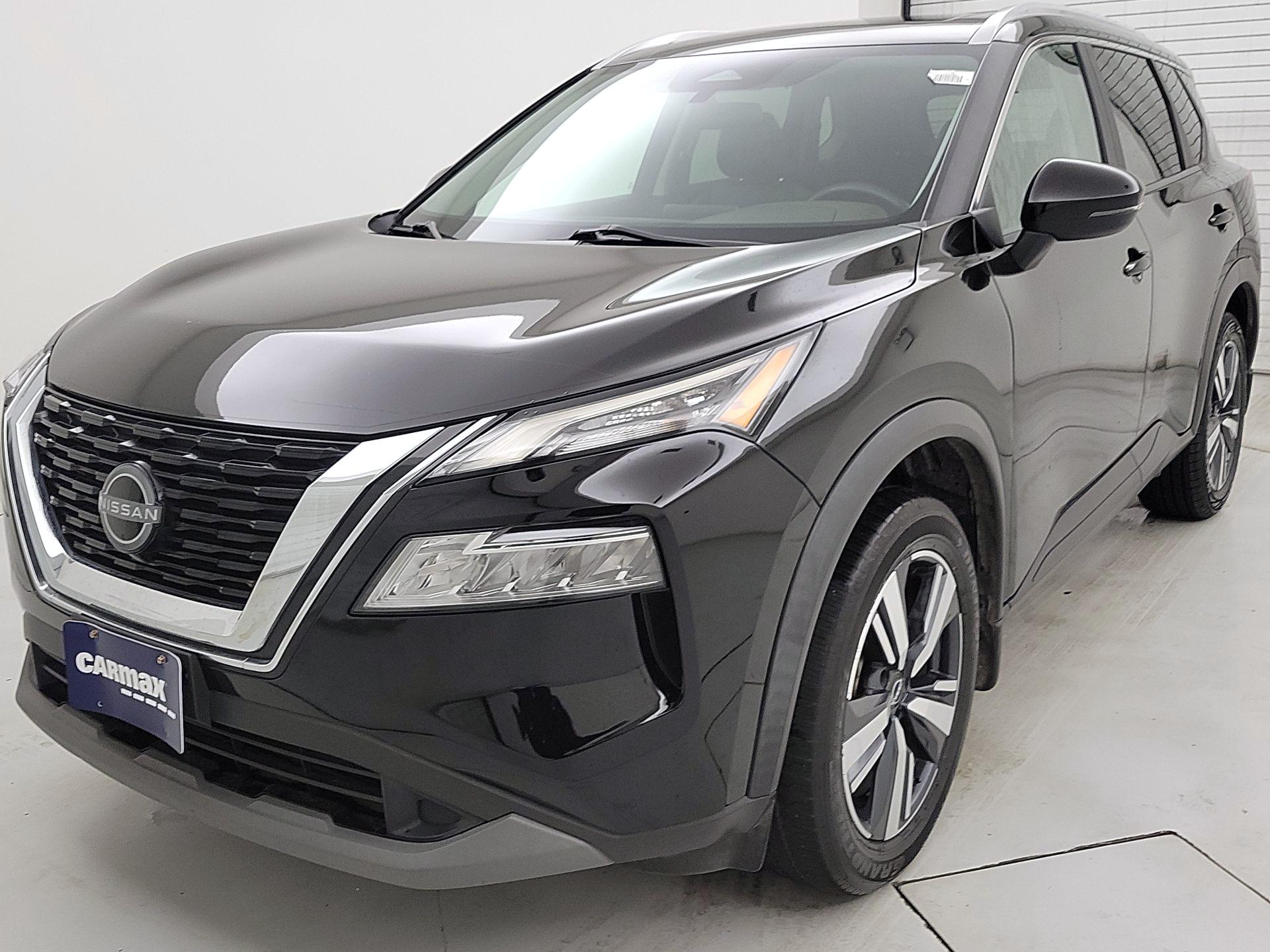 Thumbnail: 2023 Nissan Rogue - 3