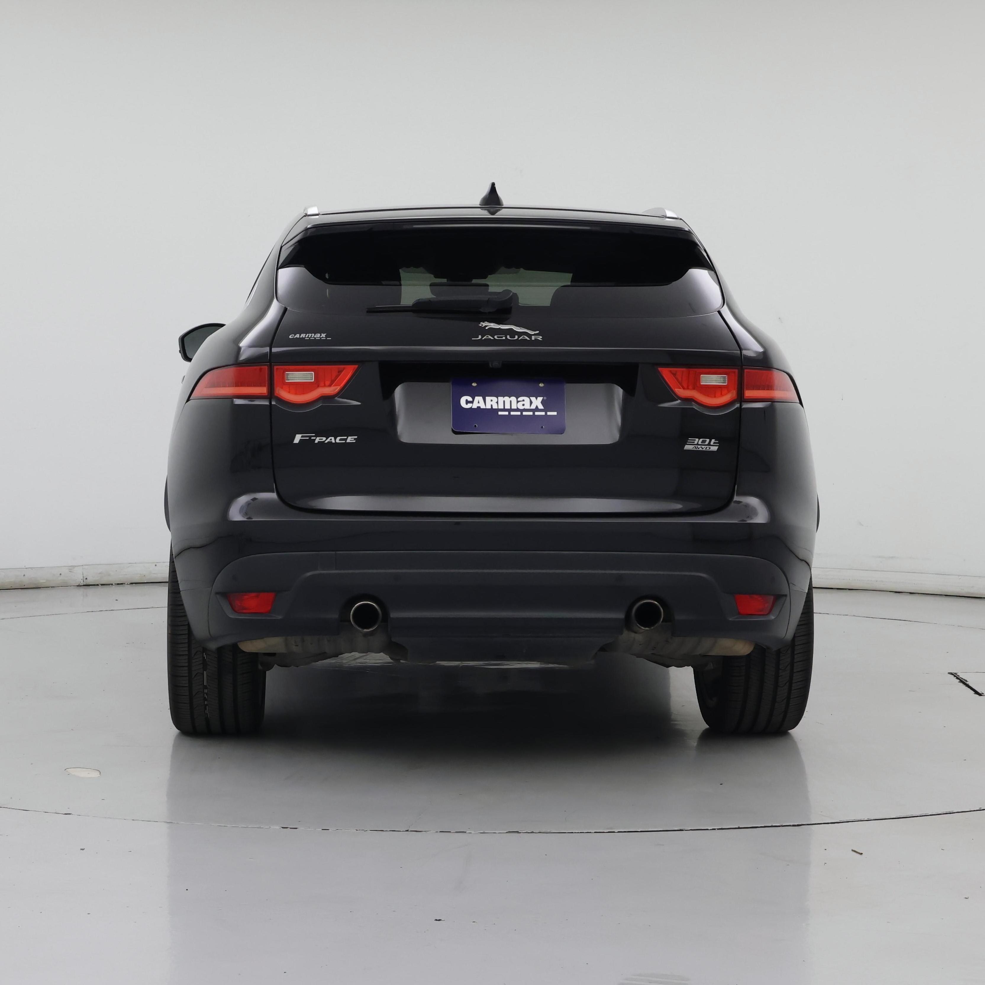 Thumbnail: 2019 Jaguar F-Pace - 6