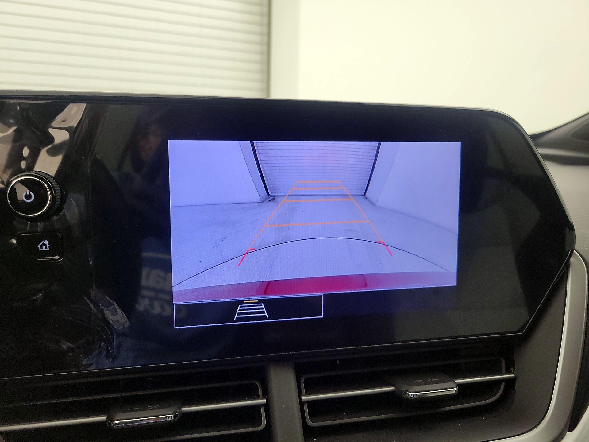 Thumbnail: 2025 Chevrolet Trax - 14