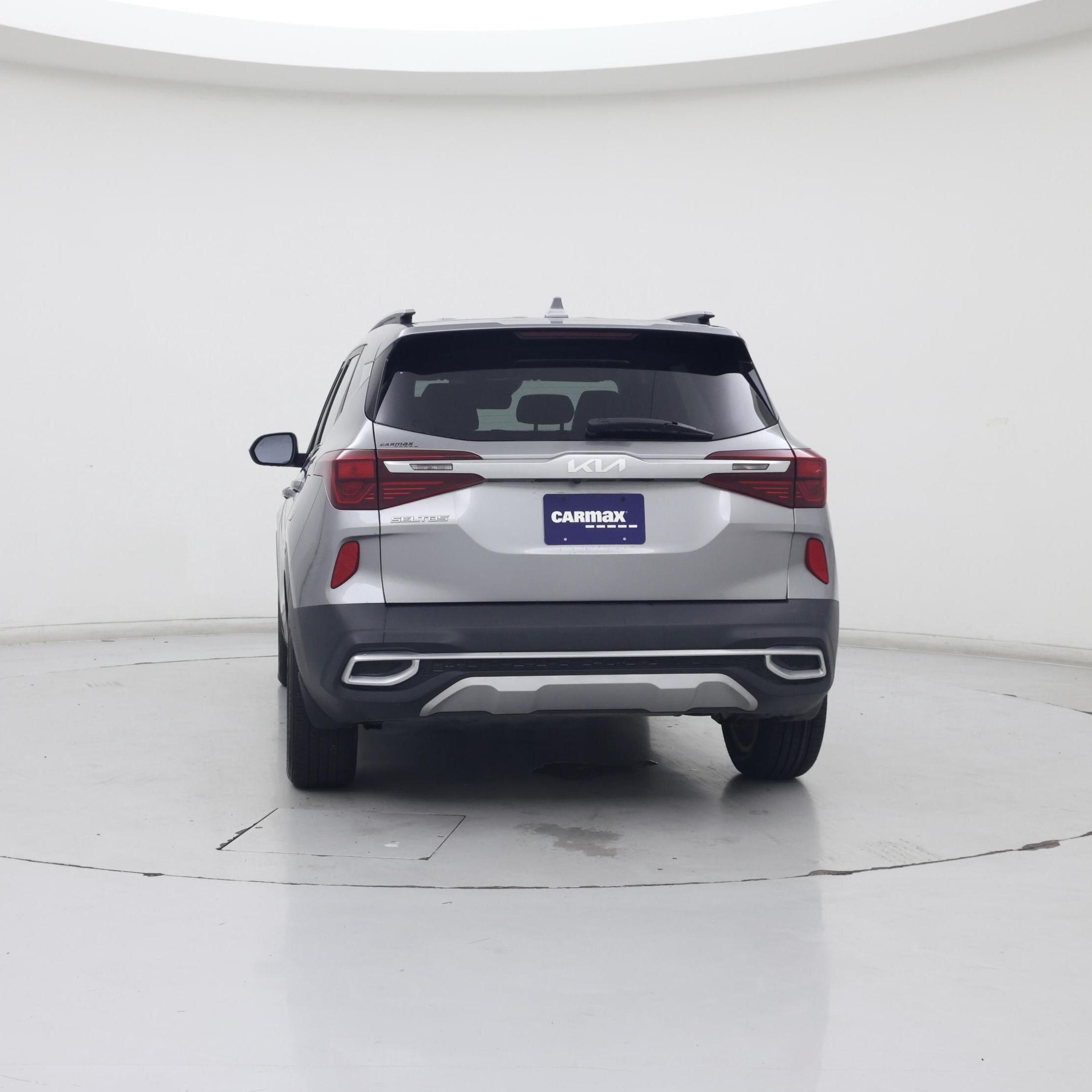 Thumbnail: 2023 Kia Seltos - 6