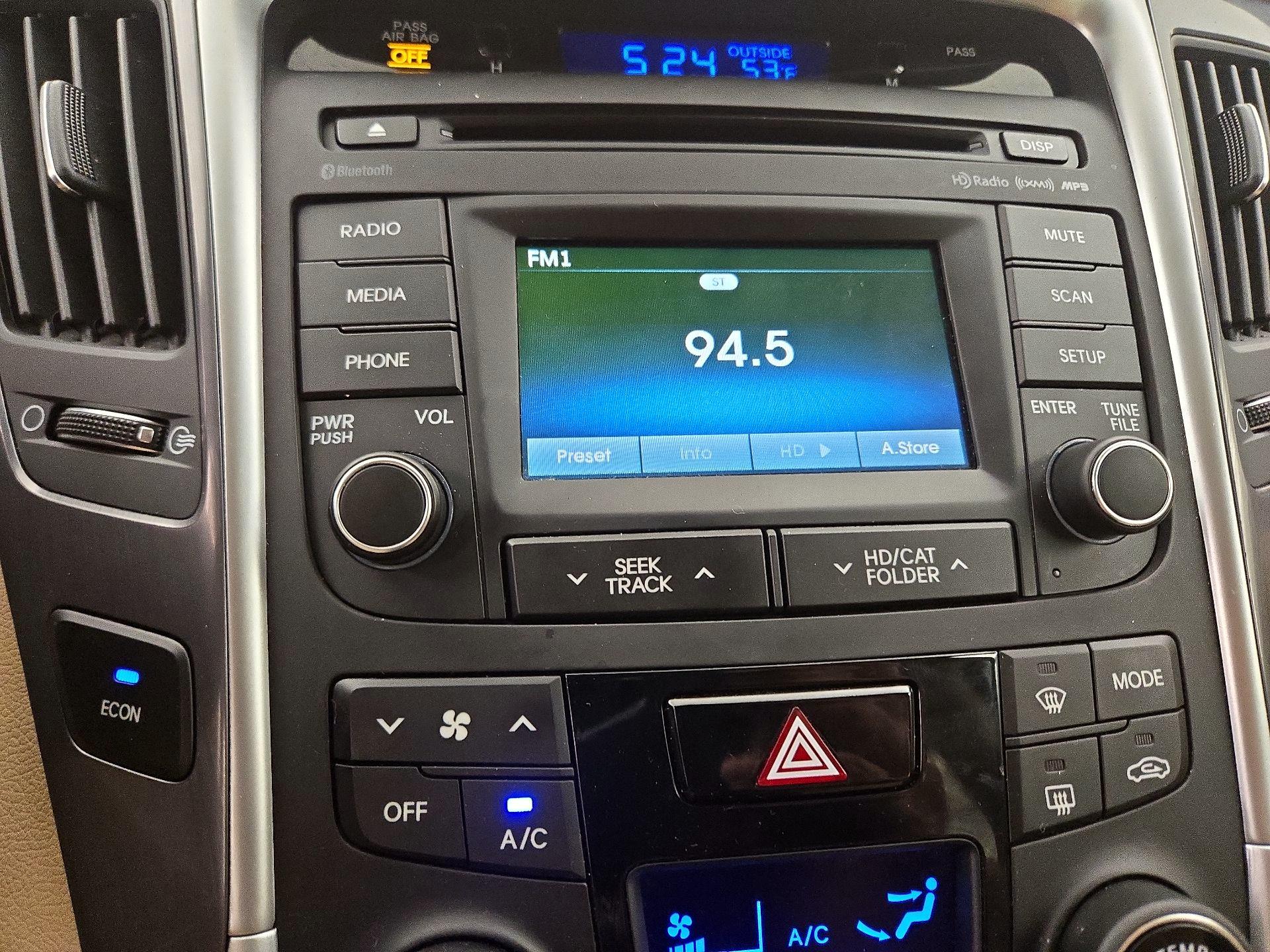 Thumbnail: 2015 Hyundai Sonata - 15