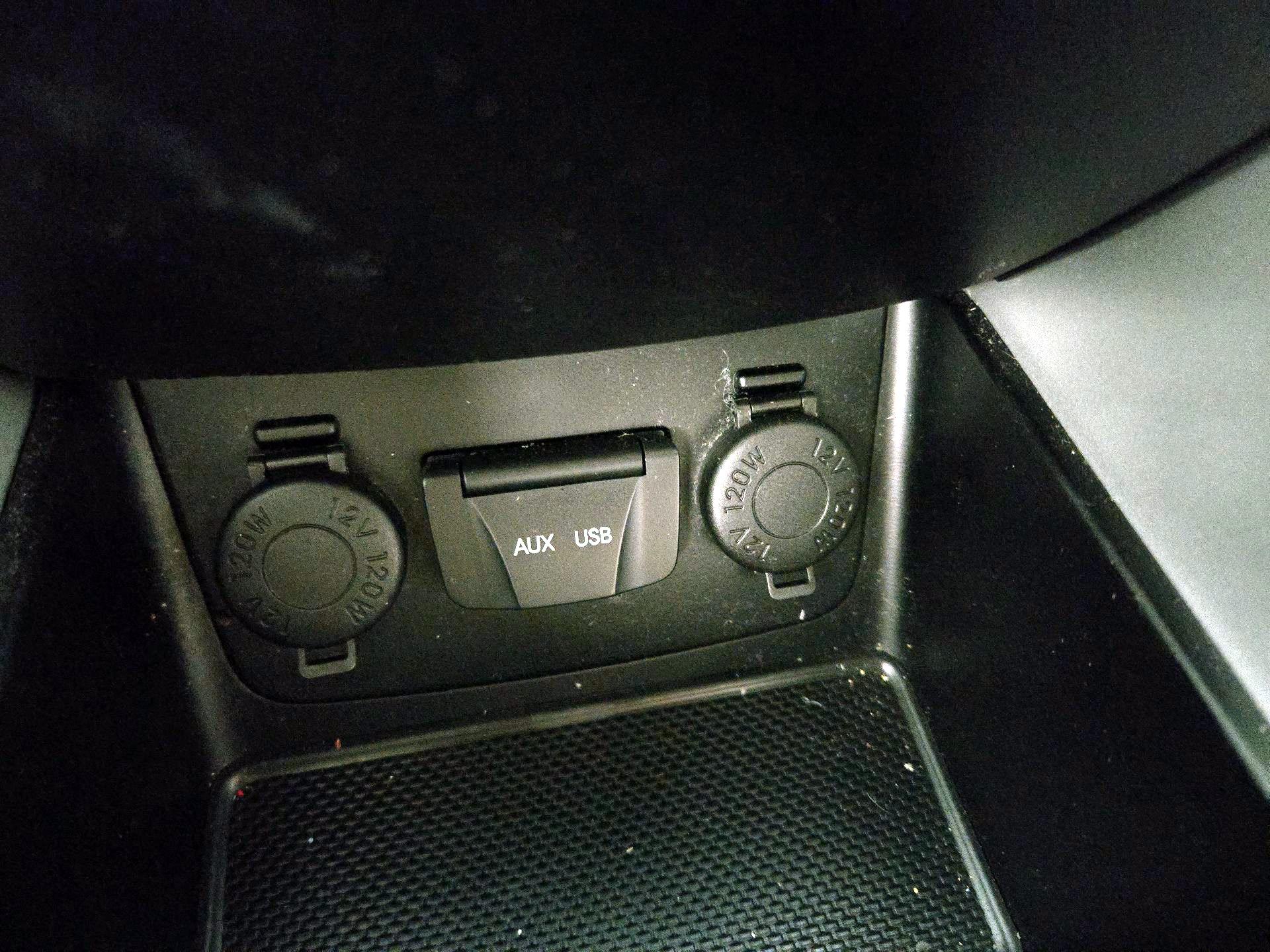 Thumbnail: 2015 Hyundai Sonata - 18