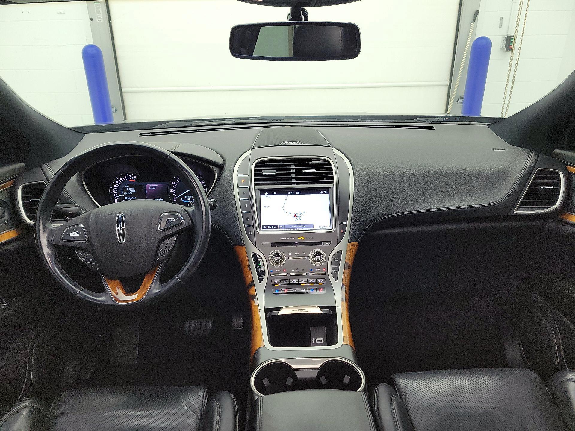 Thumbnail: 2017 Lincoln MKX - 9