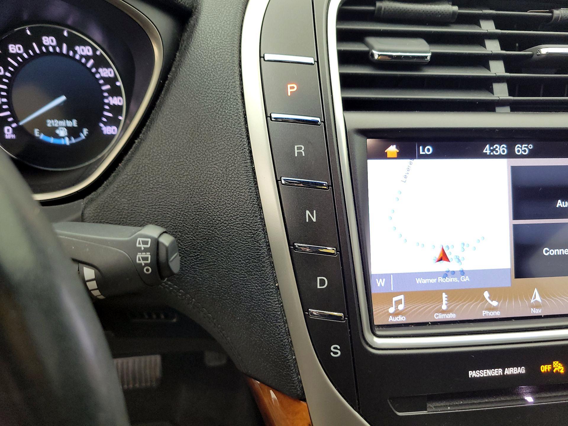 Thumbnail: 2017 Lincoln MKX - 18