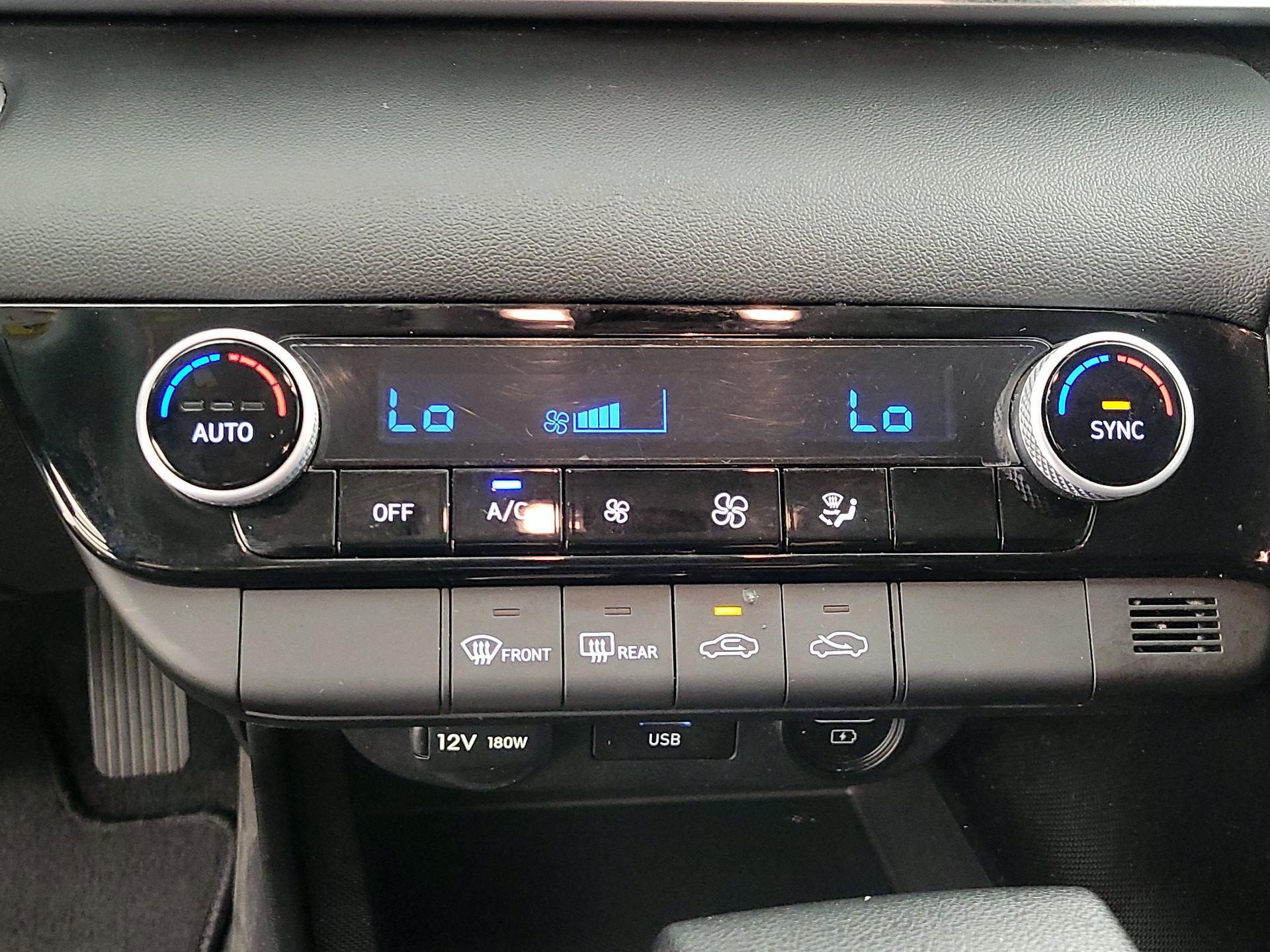 Thumbnail: 2023 Hyundai Elantra - 14