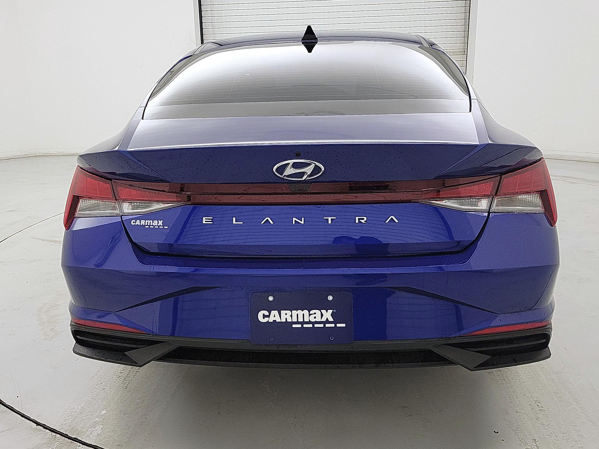 Thumbnail: 2023 Hyundai Elantra - 6