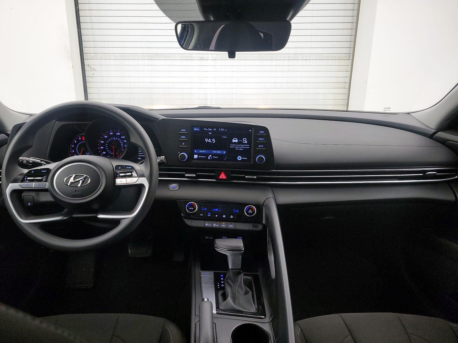 Thumbnail: 2023 Hyundai Elantra - 8