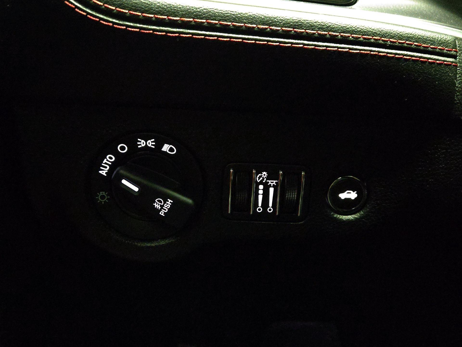 Thumbnail: 2022 Dodge Challenger - 13