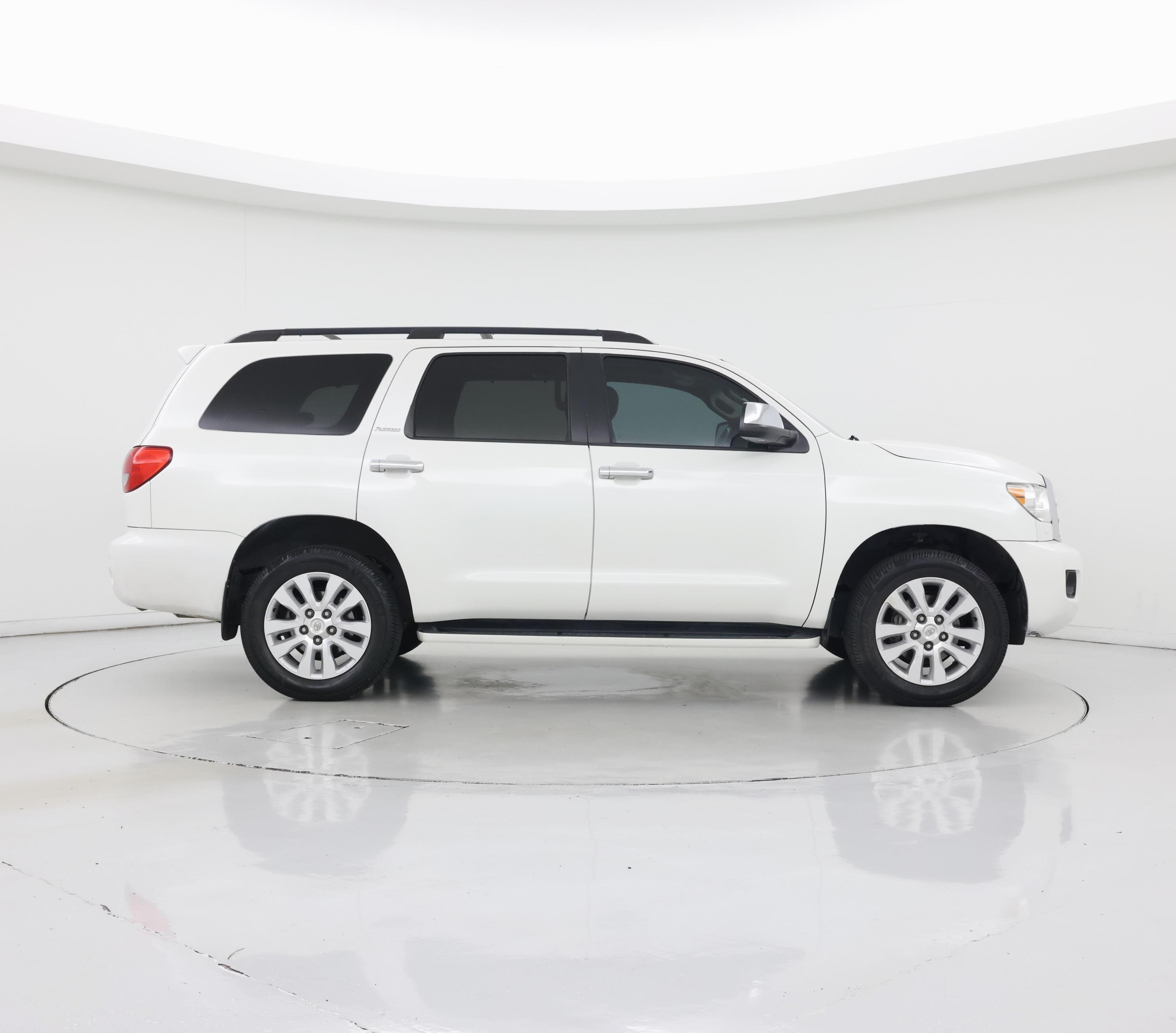 Thumbnail: 2014 Toyota Sequoia - 7