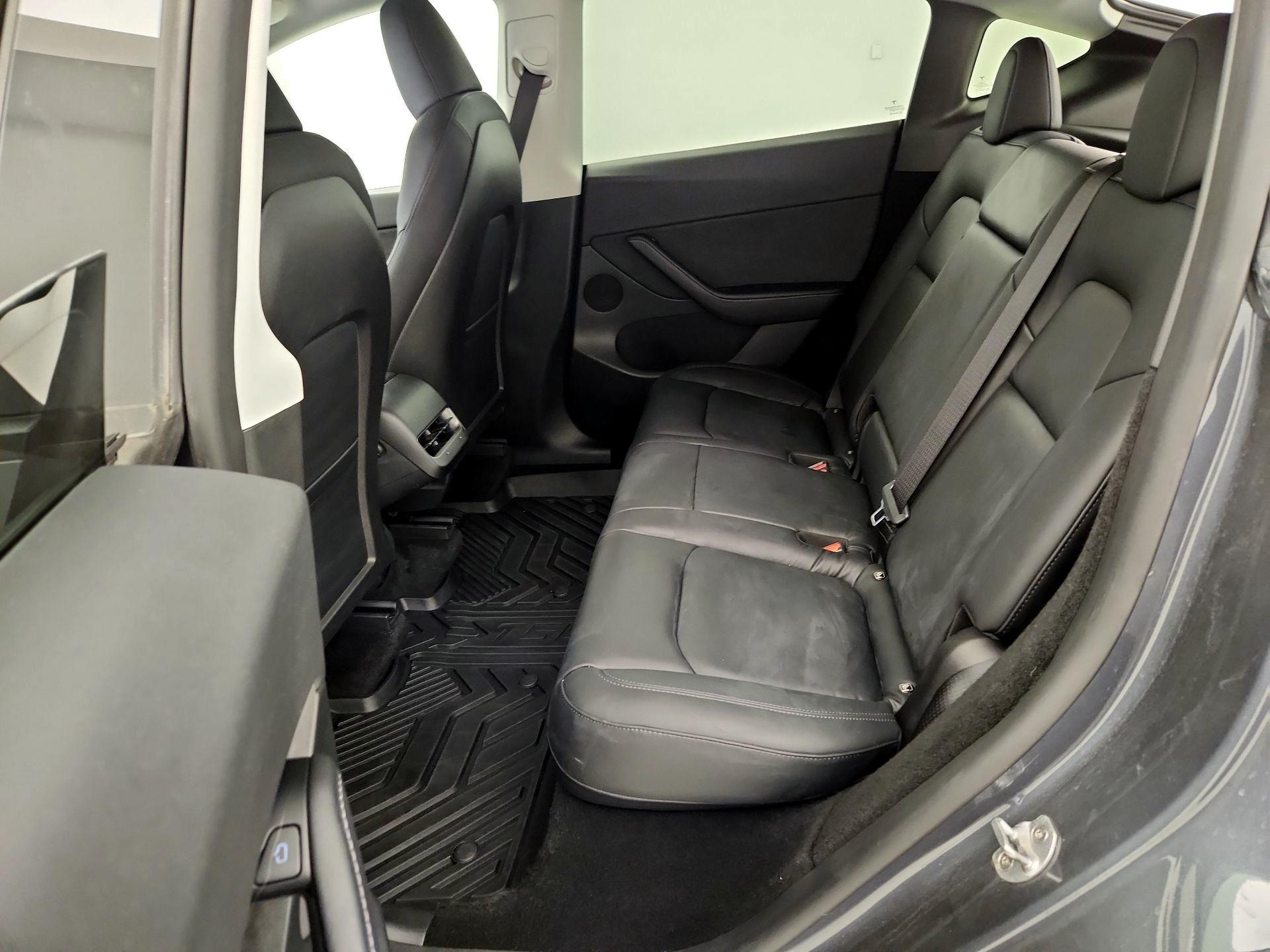 Thumbnail: 2022 Tesla Model Y - 20