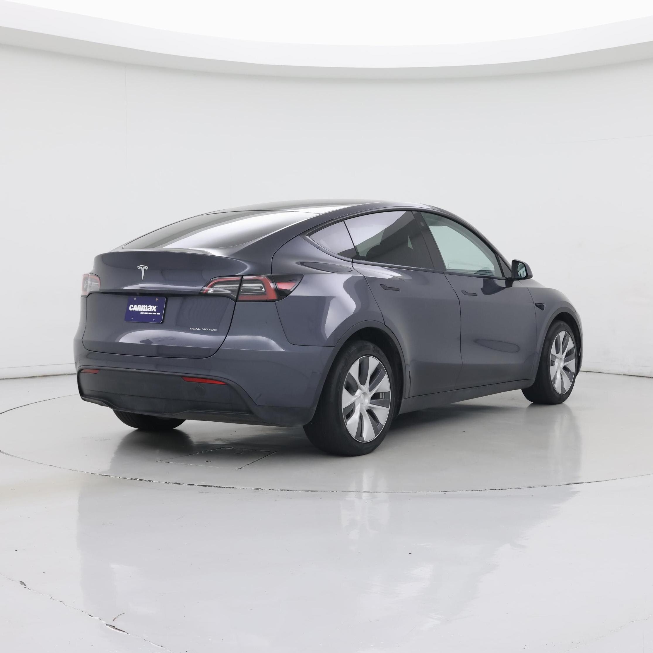 Thumbnail: 2022 Tesla Model Y - 8