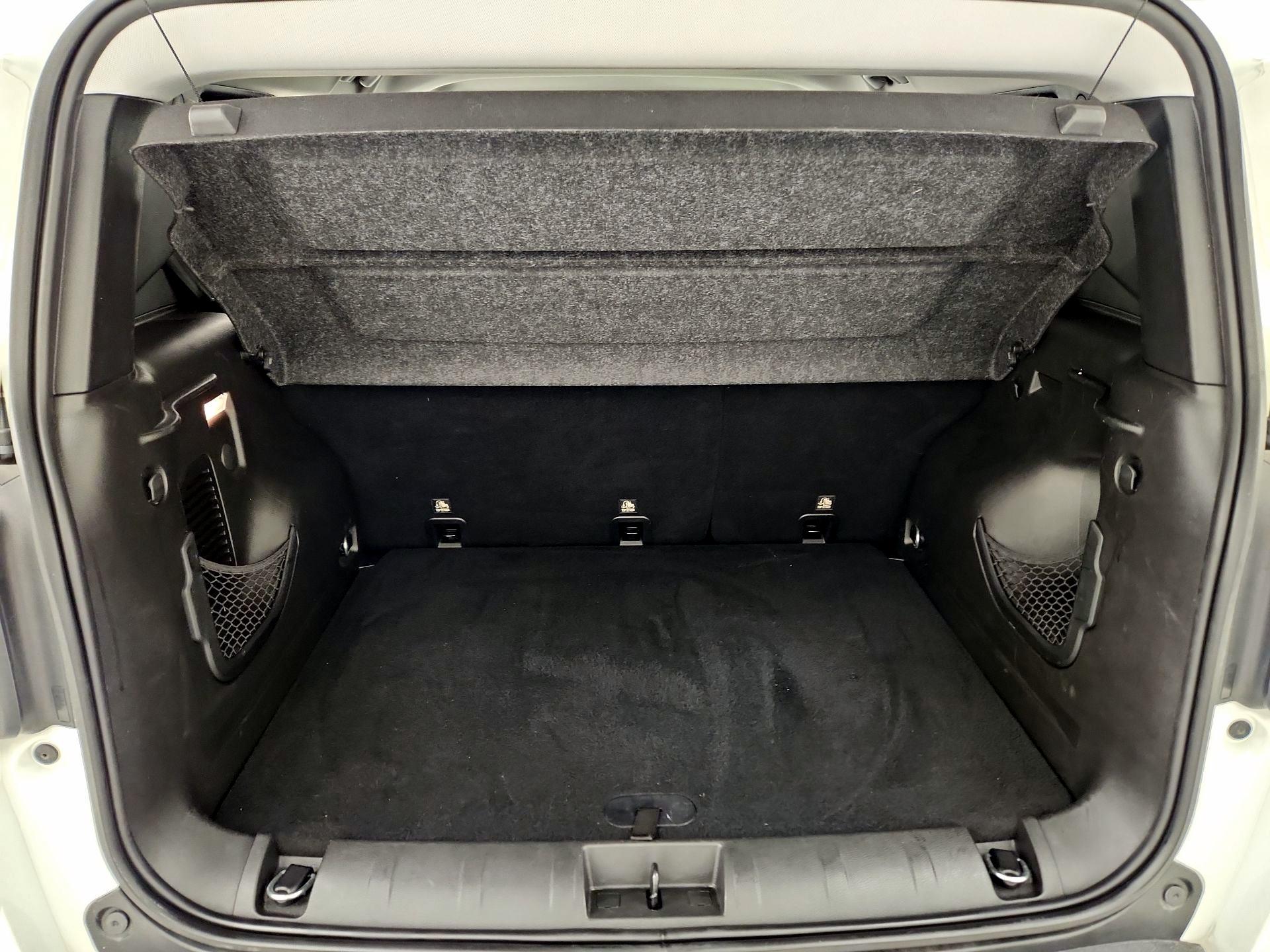 Thumbnail: 2018 Jeep Renegade - 20