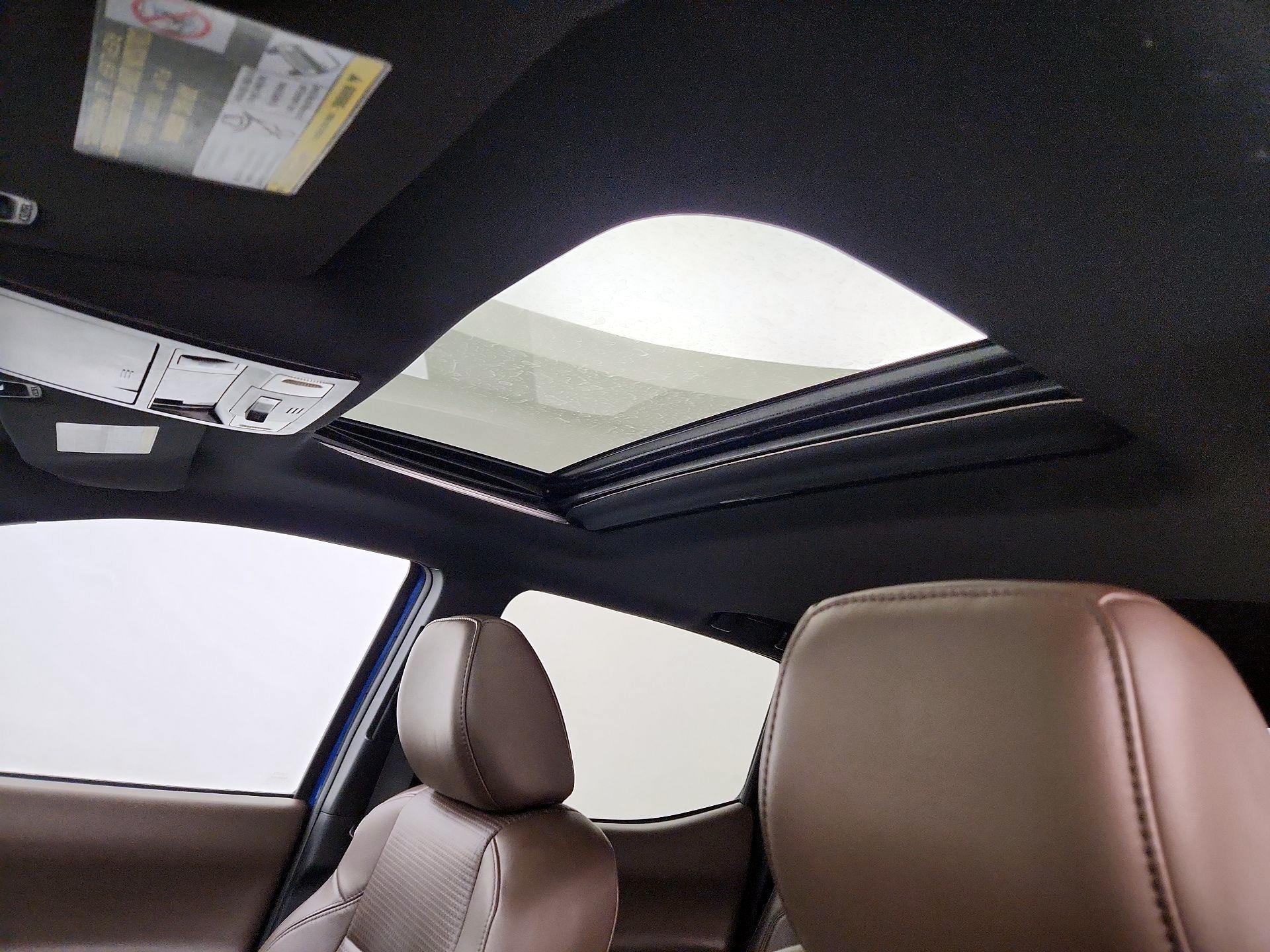 Thumbnail: 2017 Toyota Tacoma - 19