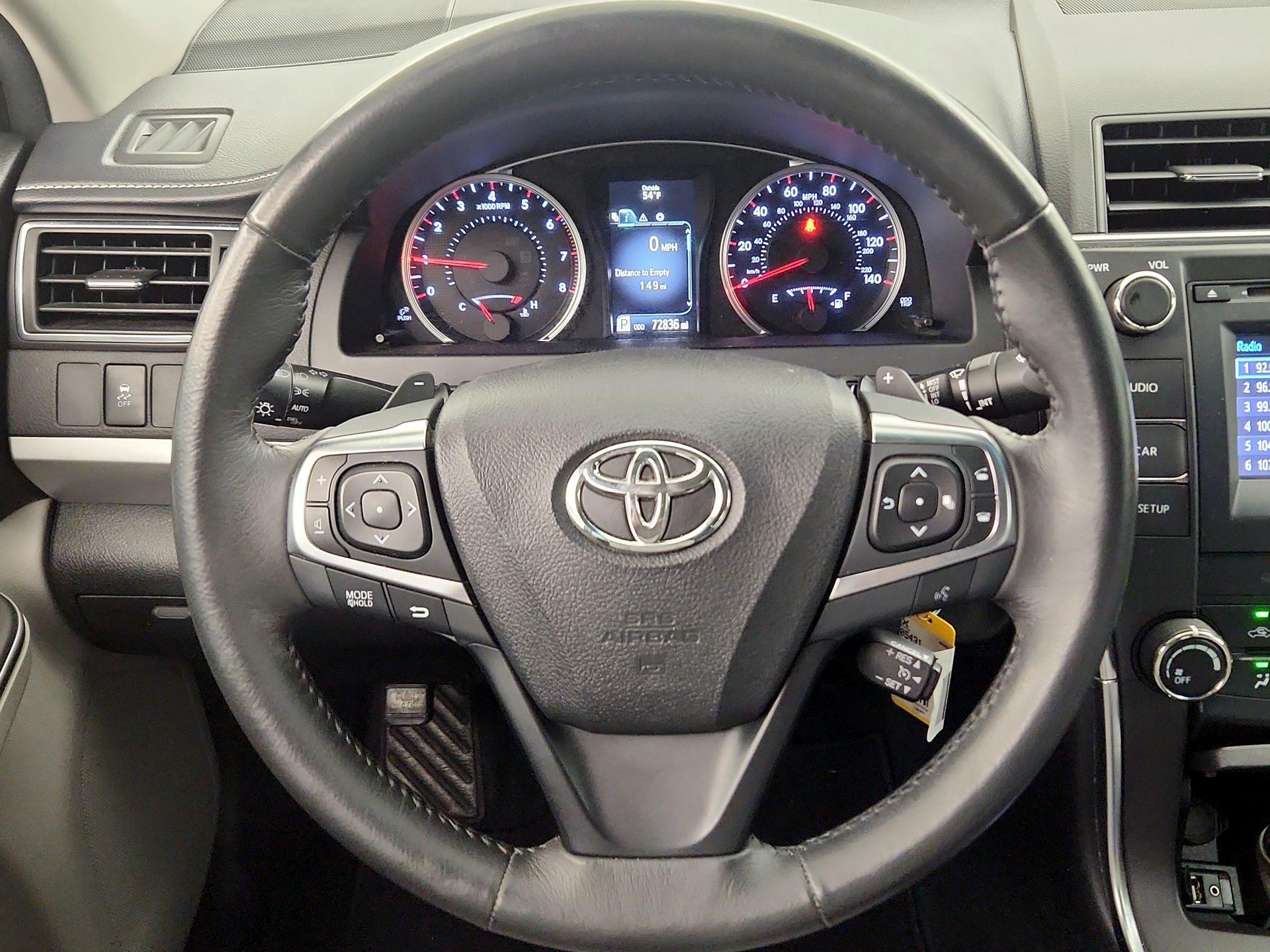 Thumbnail: 2017 Toyota Camry - 10