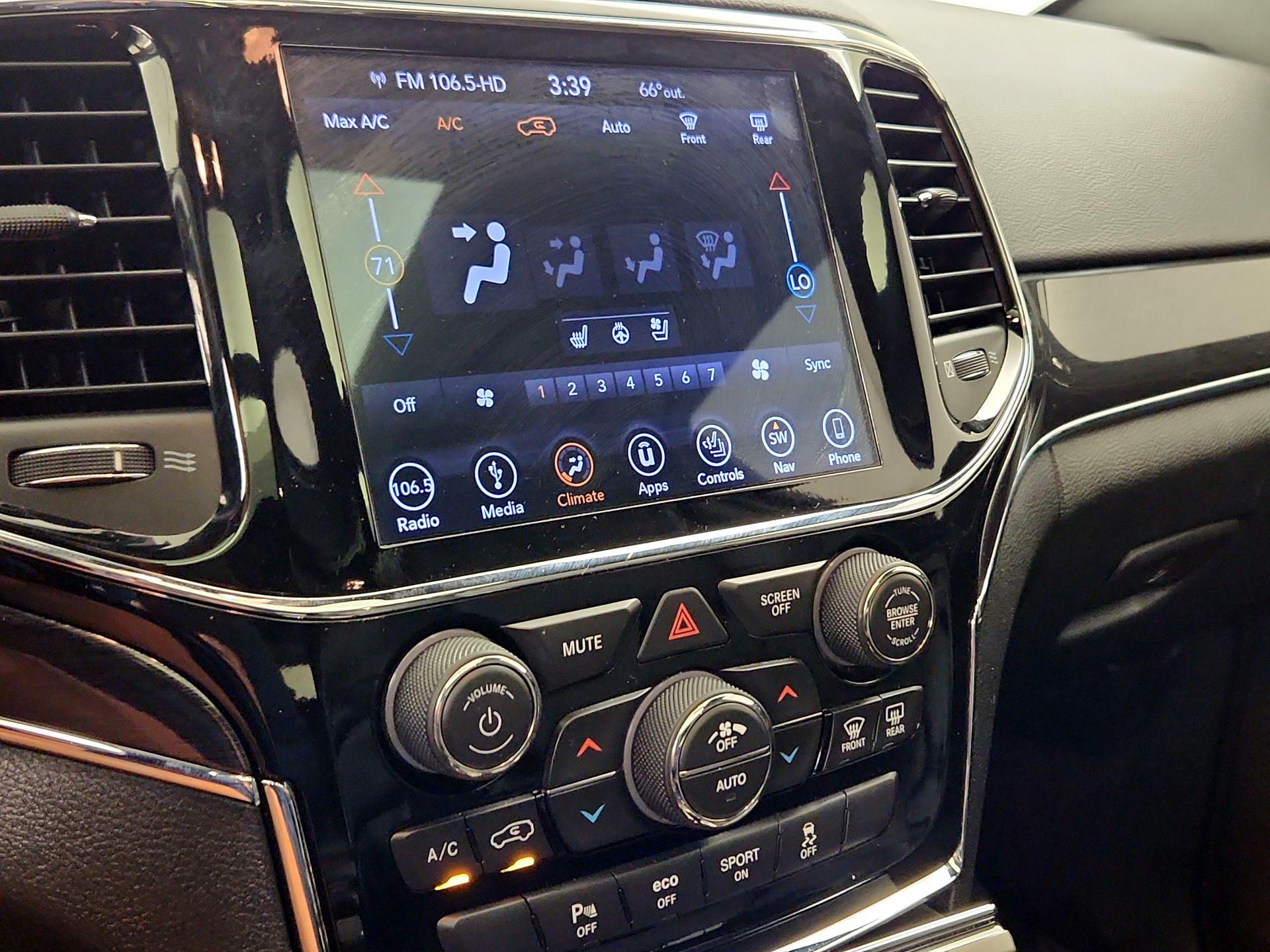 Thumbnail: 2019 Jeep Grand Cherokee - 17