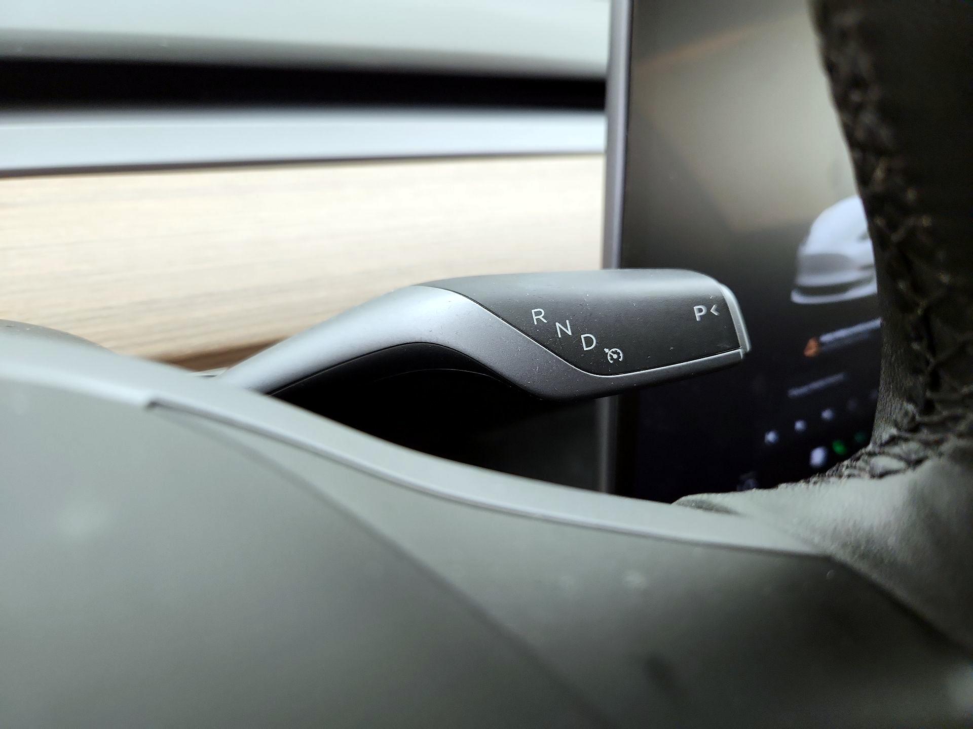 Thumbnail: 2023 Tesla Model 3 - 18