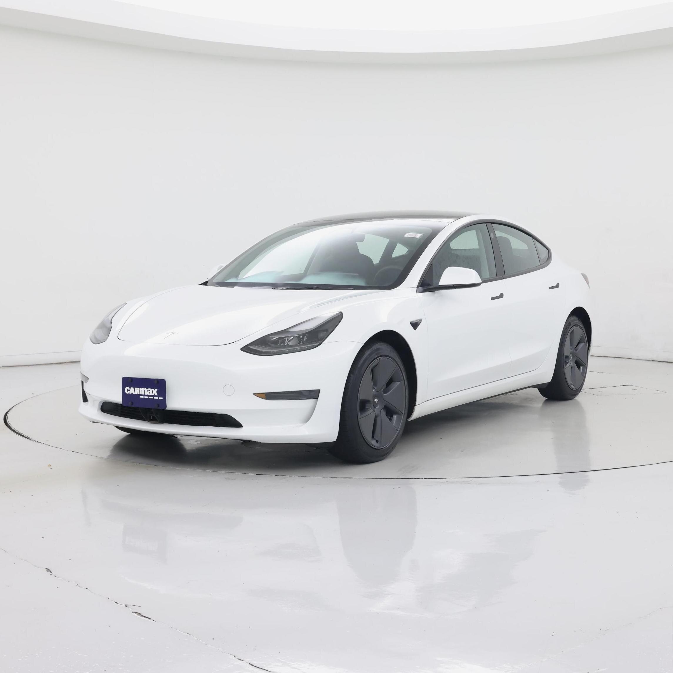 Thumbnail: 2023 Tesla Model 3 - 4