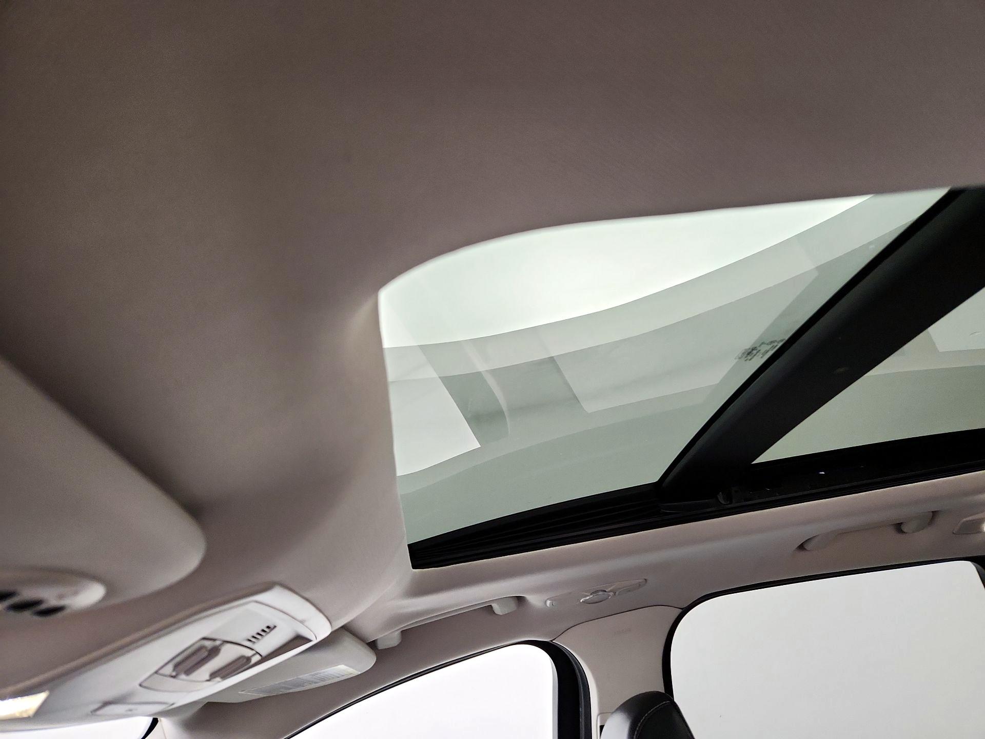 Thumbnail: 2018 Ford Escape - 20