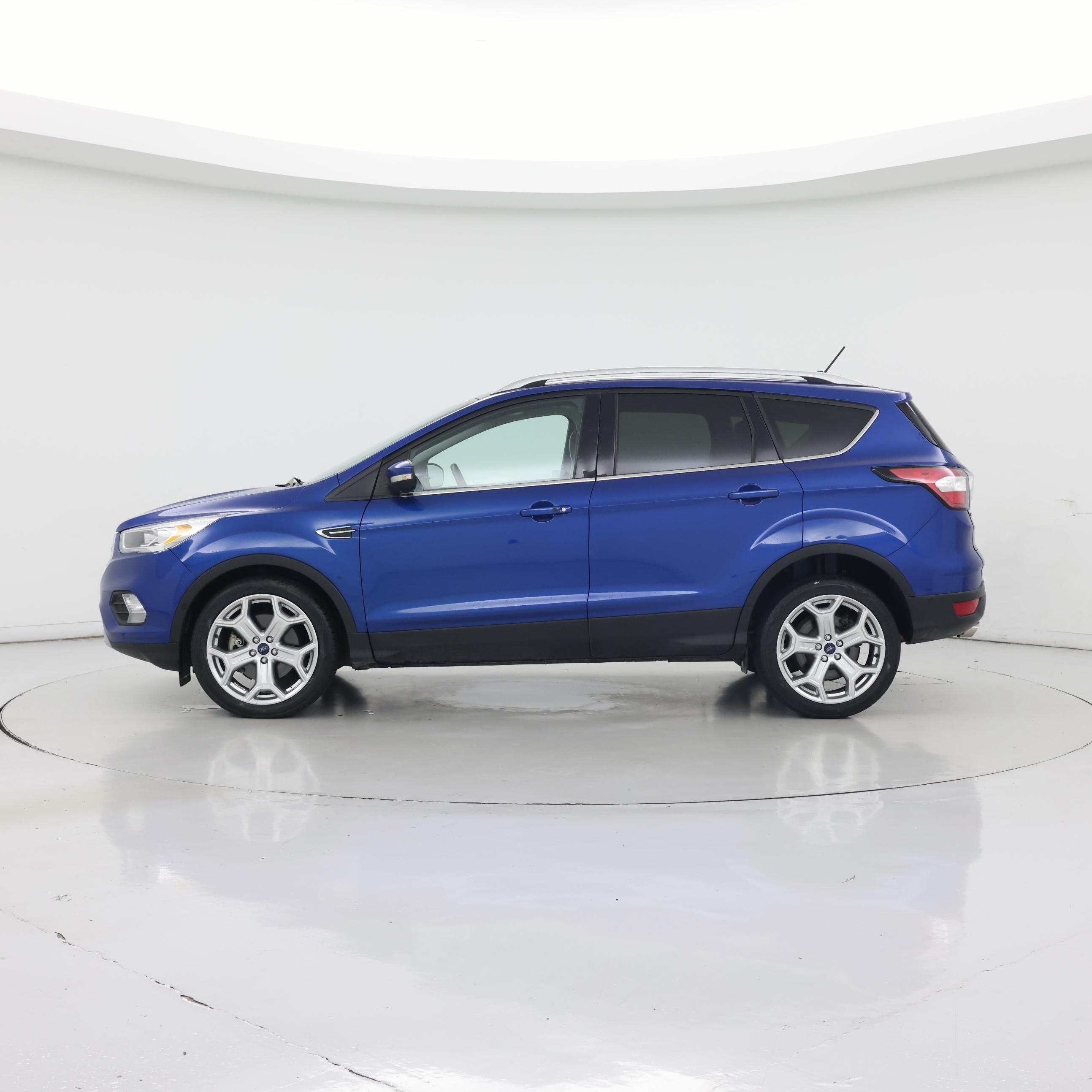 Thumbnail: 2018 Ford Escape - 3