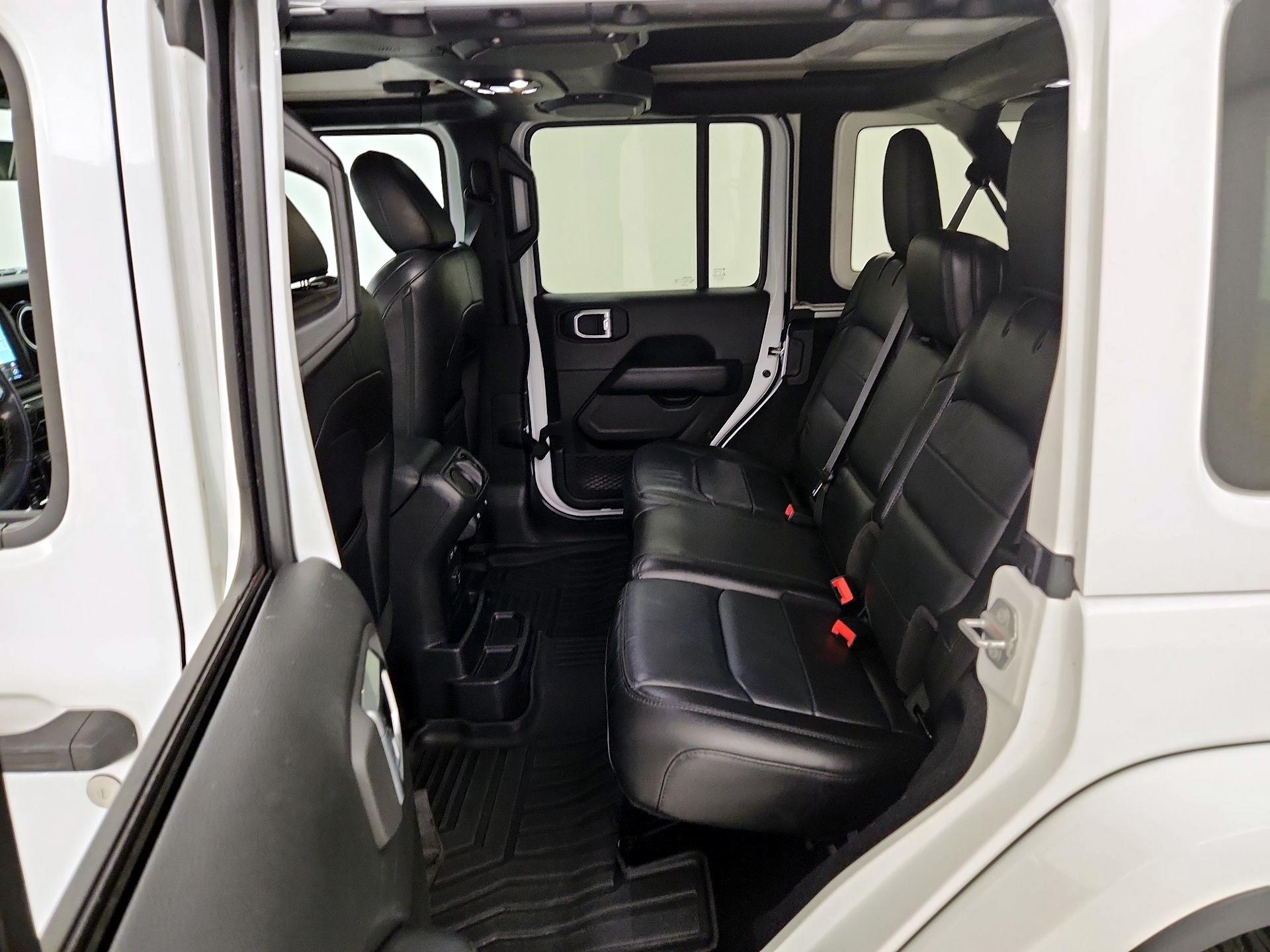 Thumbnail: 2020 Jeep Wrangler - 20