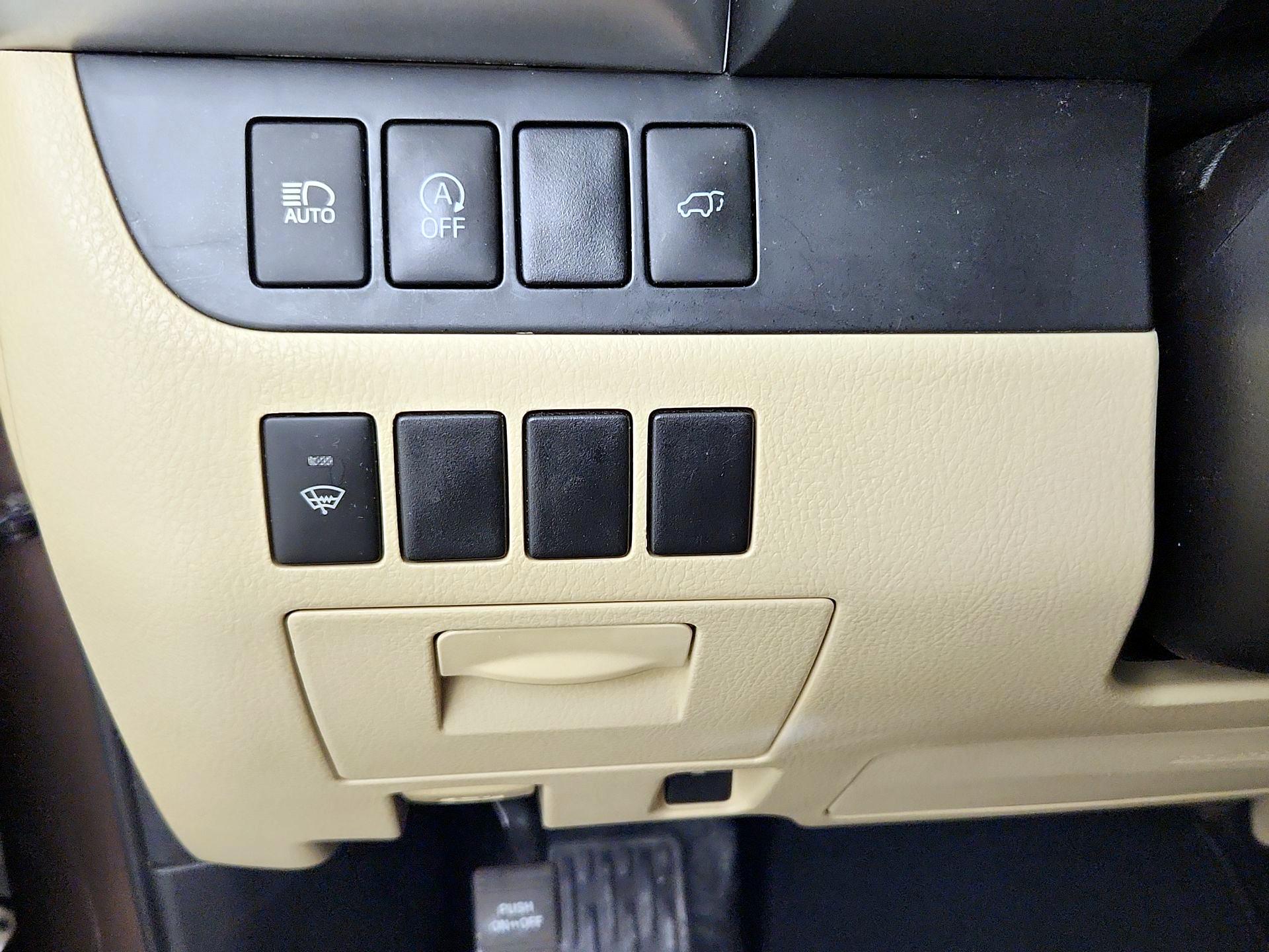 Thumbnail: 2017 Toyota Highlander - 13