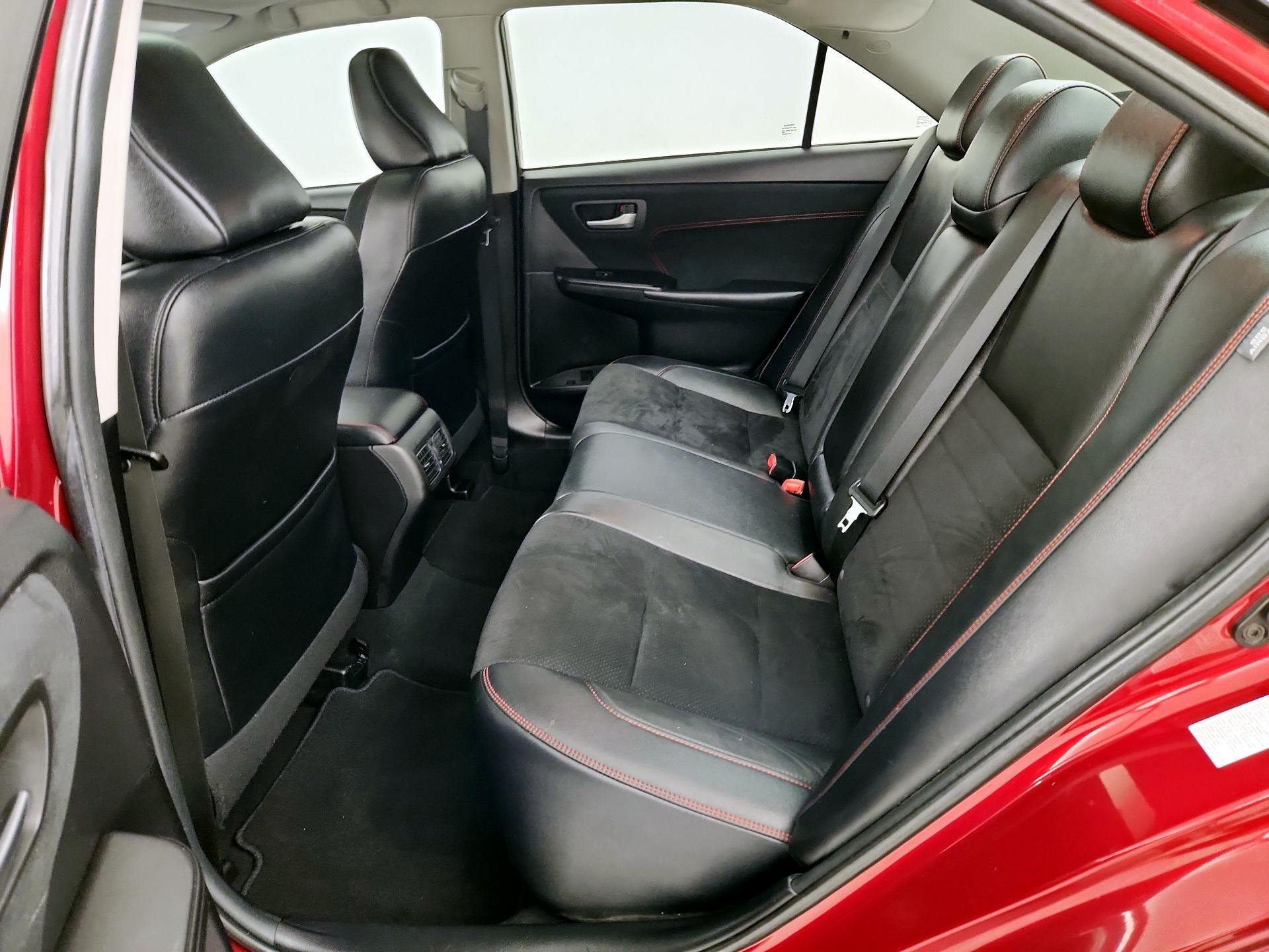 Thumbnail: 2016 Toyota Camry - 20