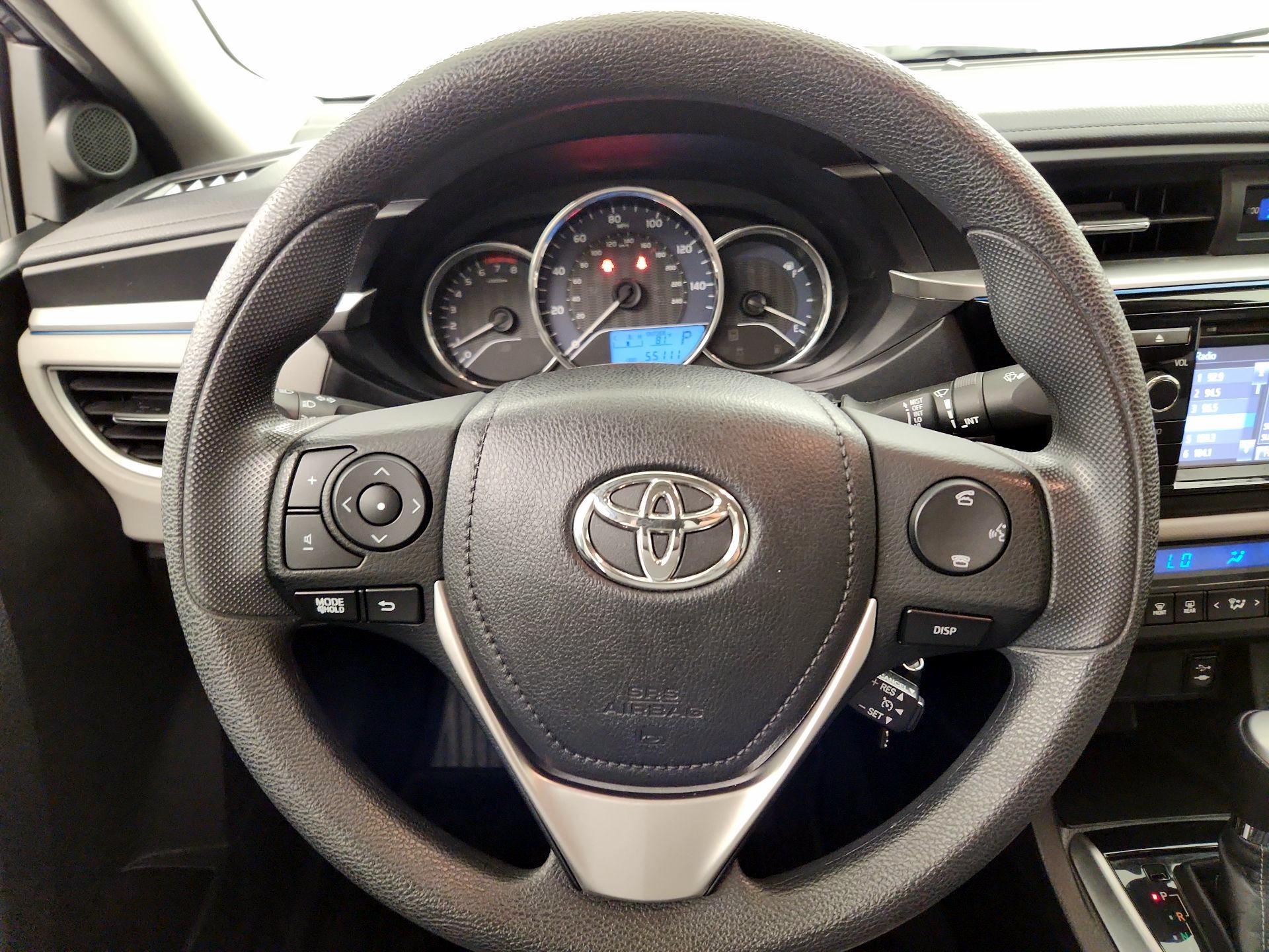 Thumbnail: 2015 Toyota Corolla - 10